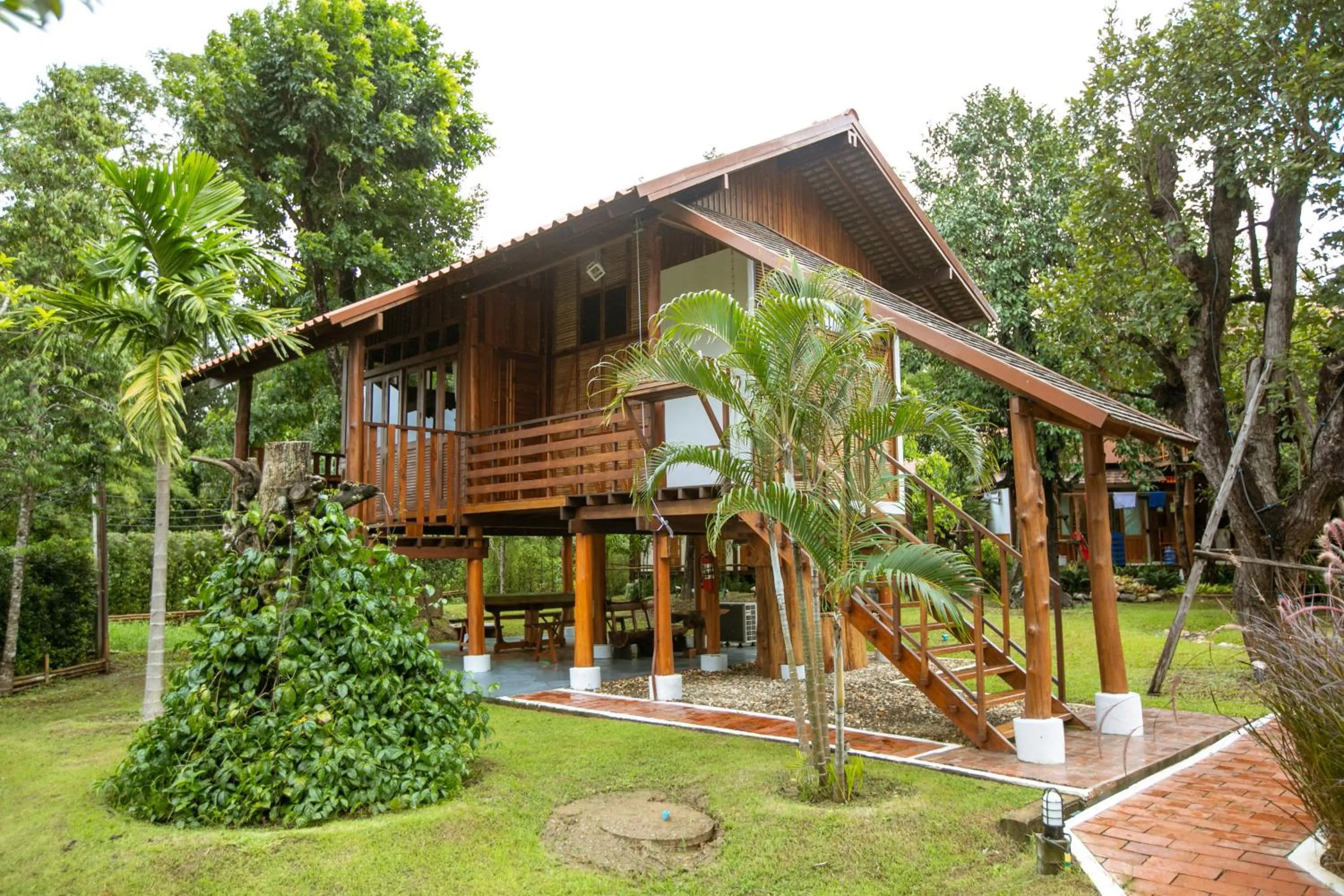 Property building in Saksila Resort