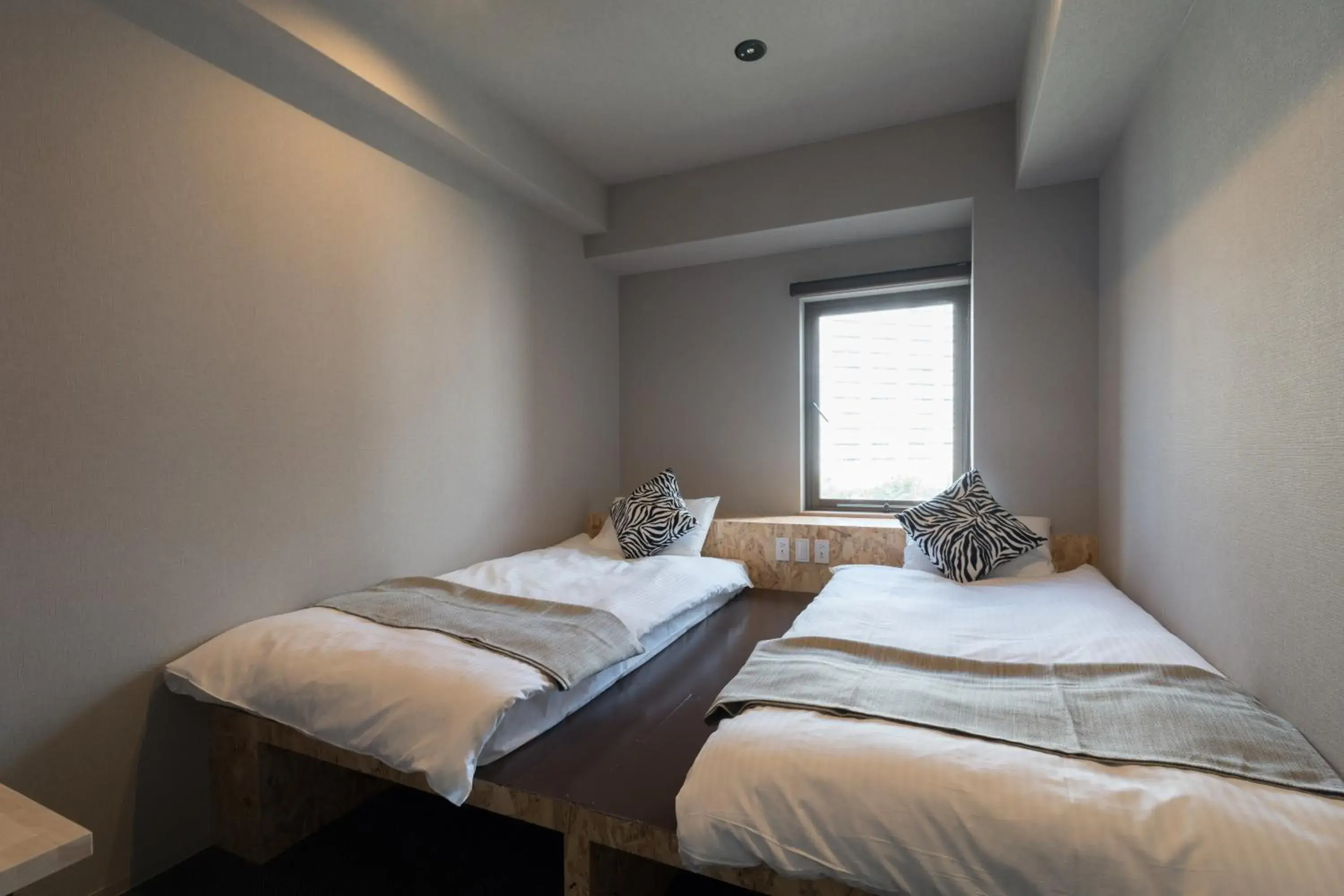 Twin Room with Shared Bathroom in 3U NAMBA MINAMI - DOYANEN HOTELs Twin Room with Shared Bathroom in 3U NAMBA MINAMI - DOYANEN HOTELs