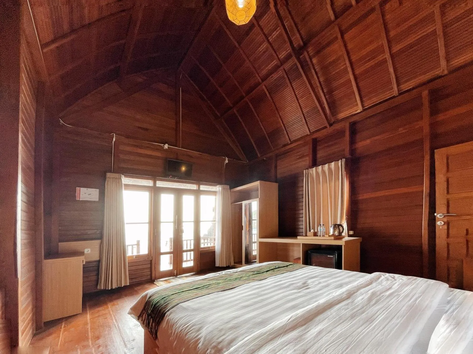 Bed in Tabitha Tunak Resort