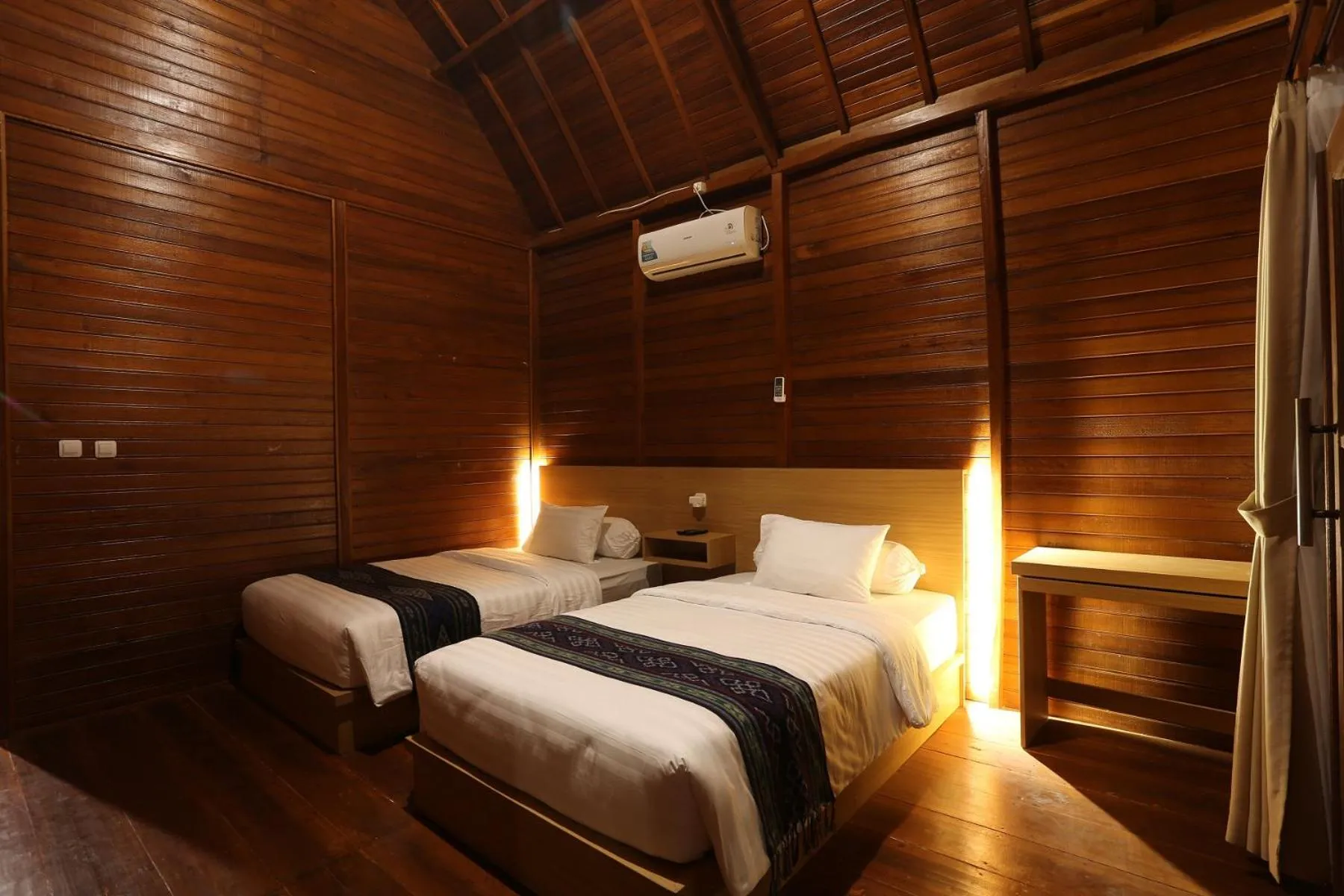 Bed in Tabitha Tunak Resort