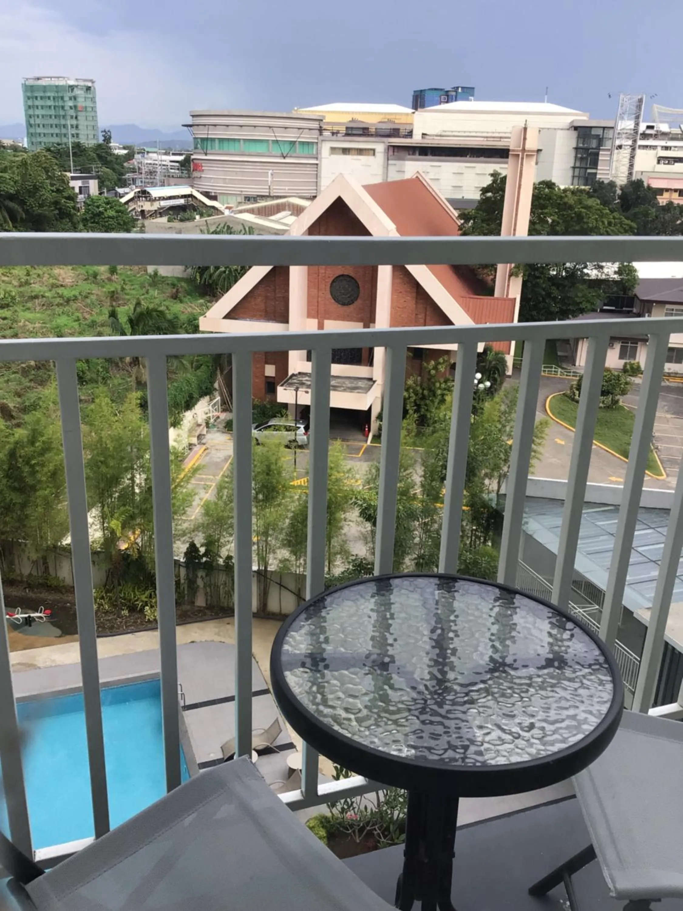 6F Balcony View Studio Mesatierra Garden Residences