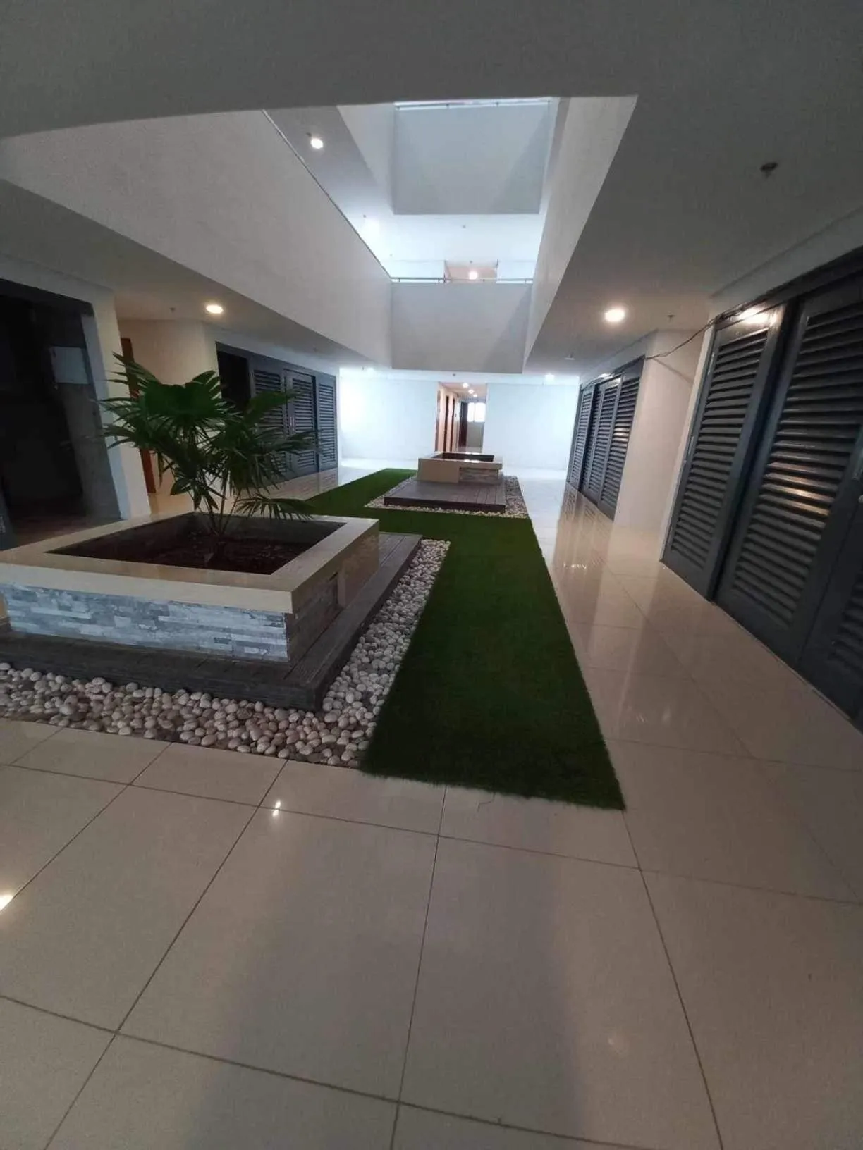 6F Balcony View Studio Mesatierra Garden Residences