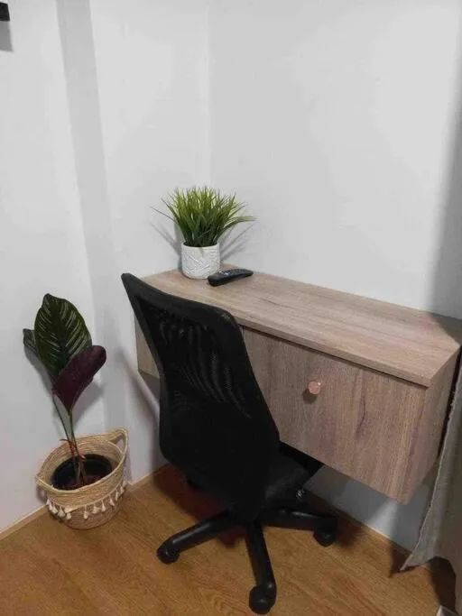 6F Balcony View Studio Mesatierra Garden Residences