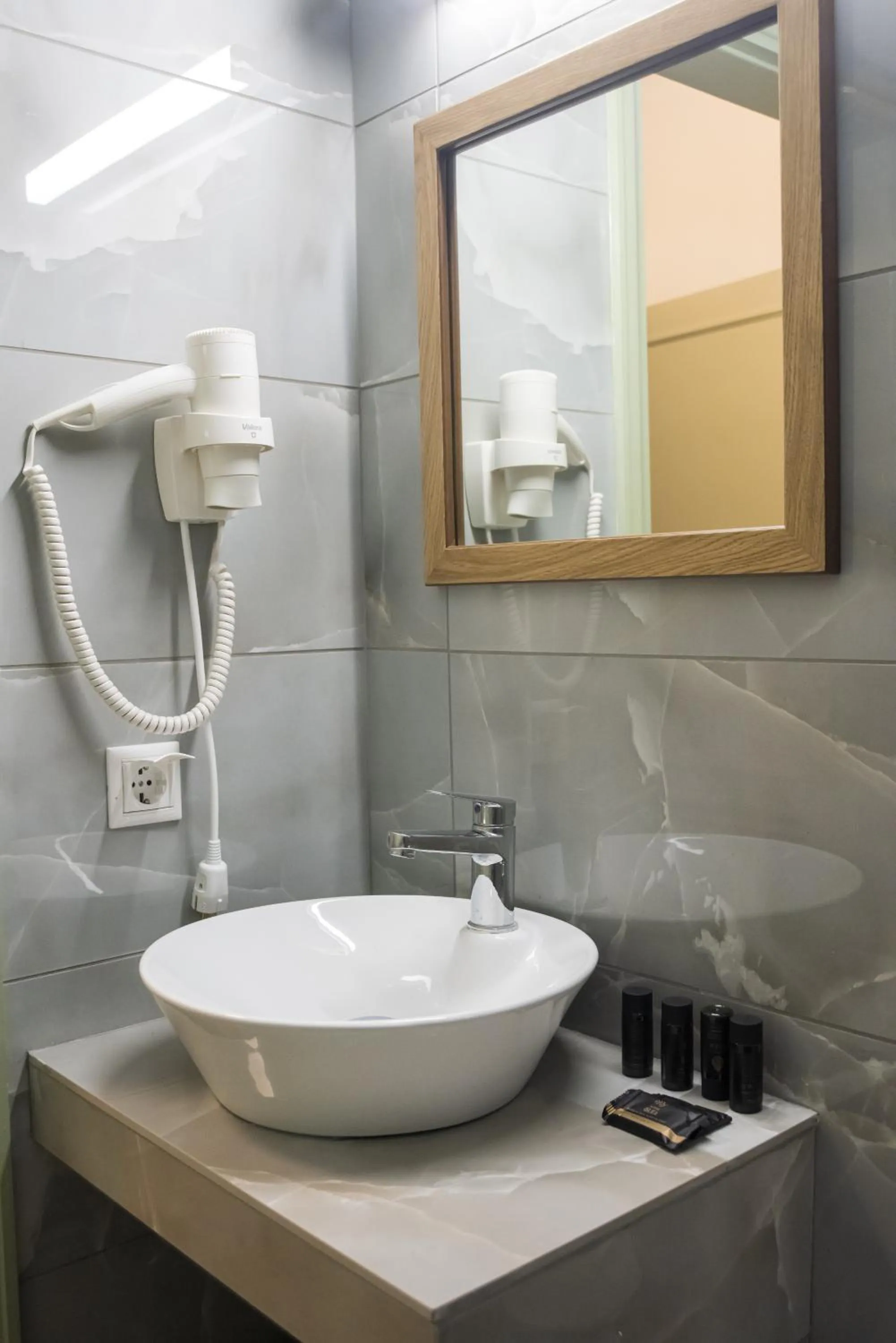 Bathroom in V Hotel Delphi