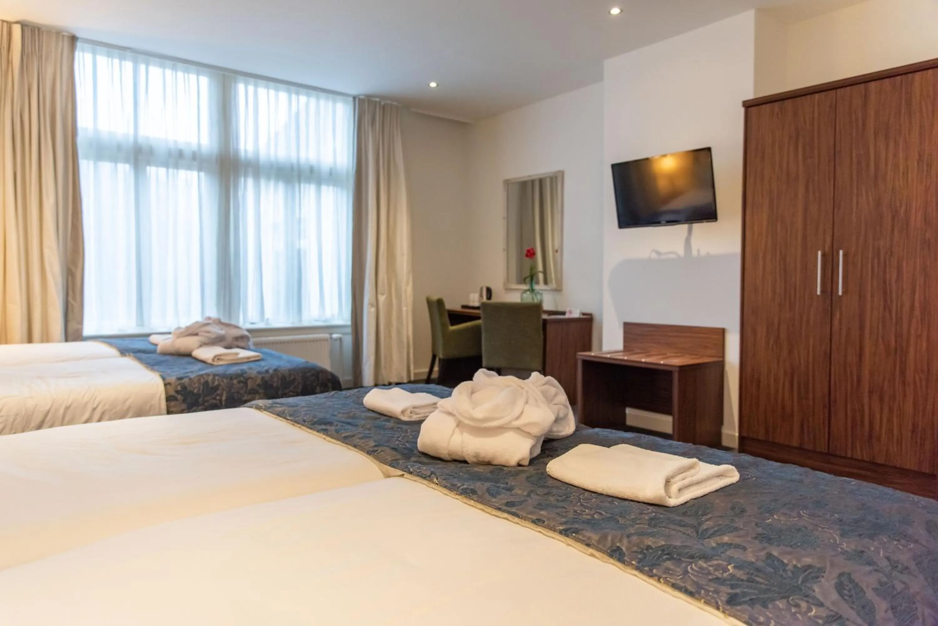 Bedroom, Bed in De Zwaan Delden