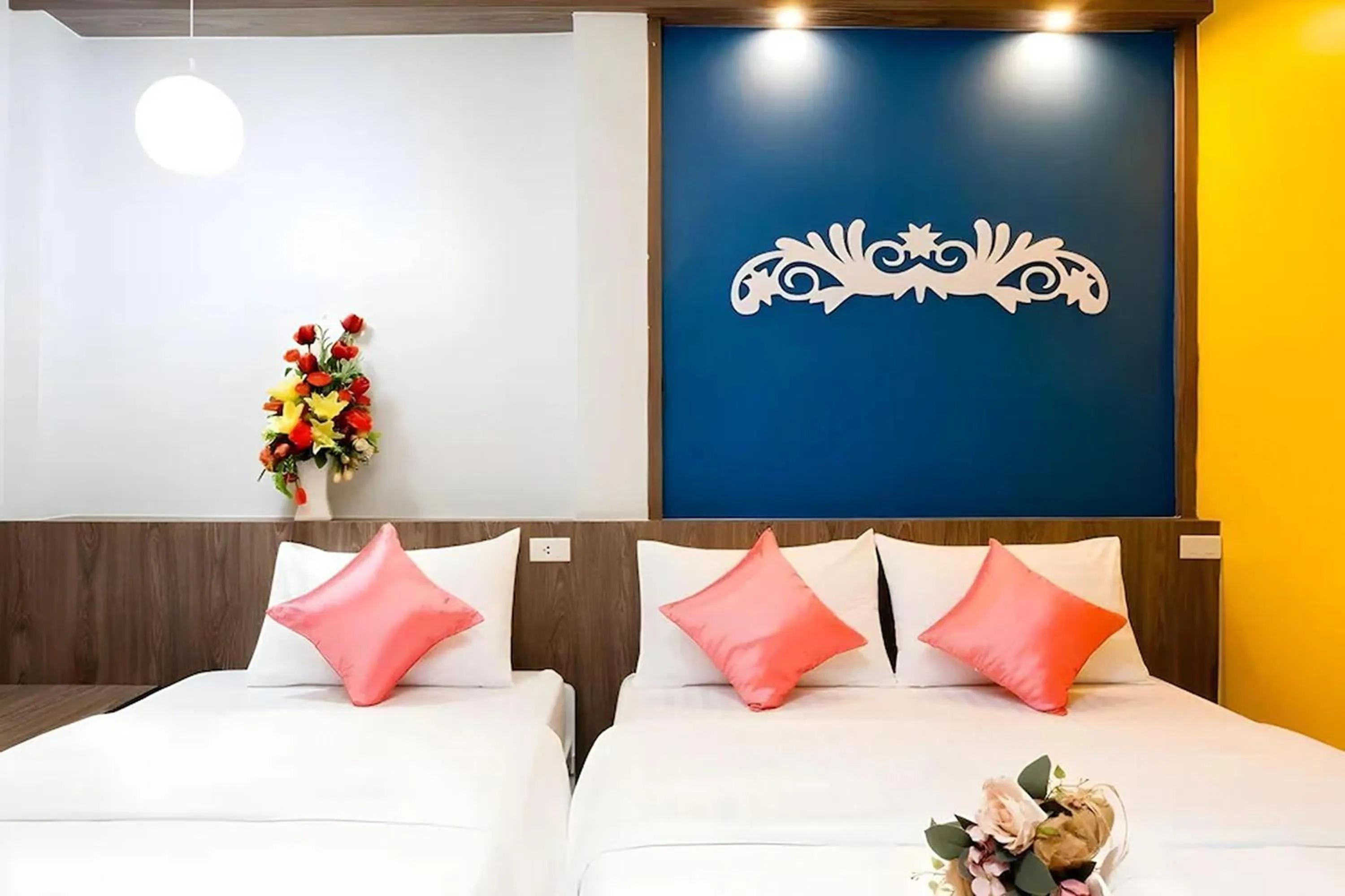 Photo of the whole room, Bed in Anh Anh Homestay