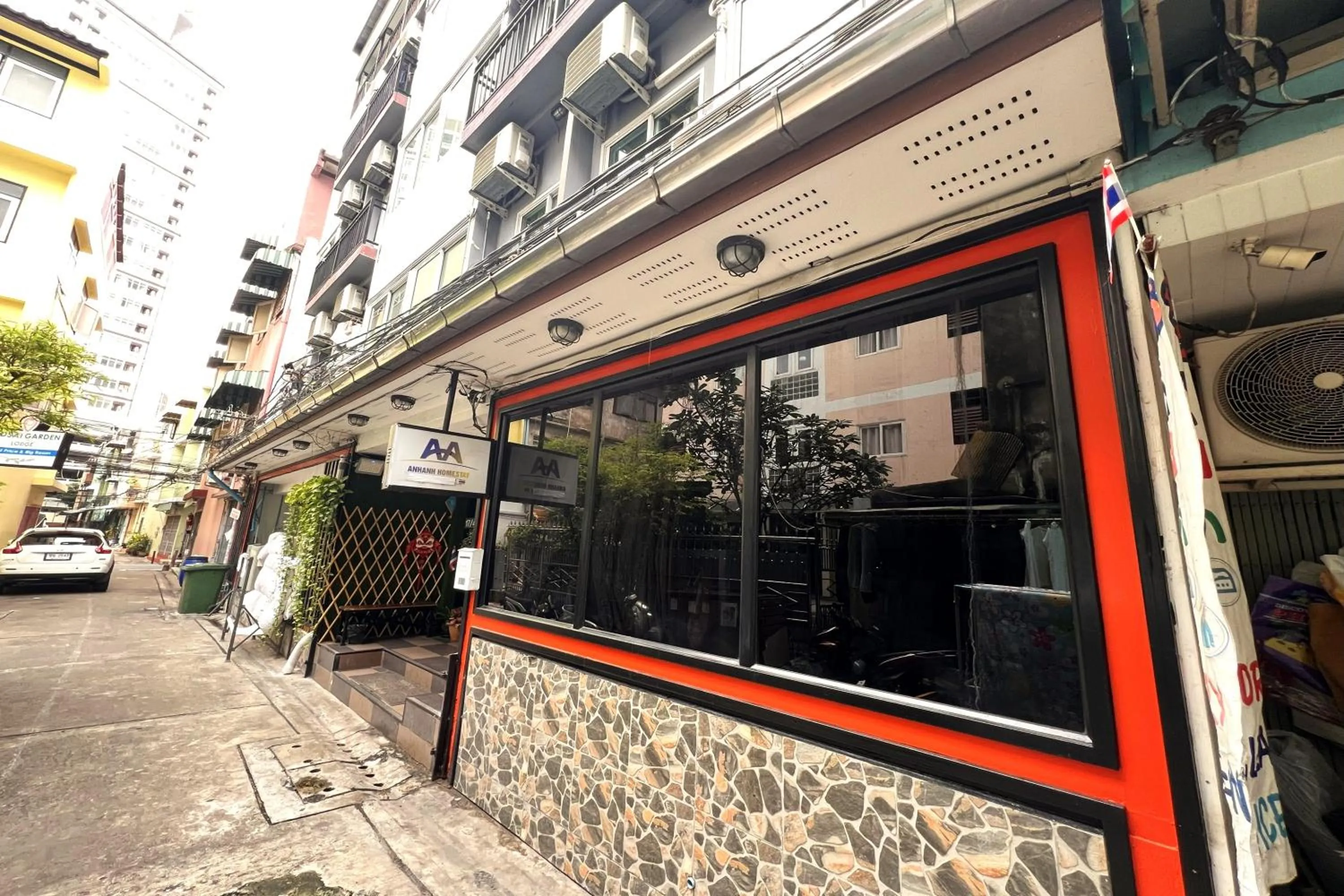 Property building in Anh Anh Homestay