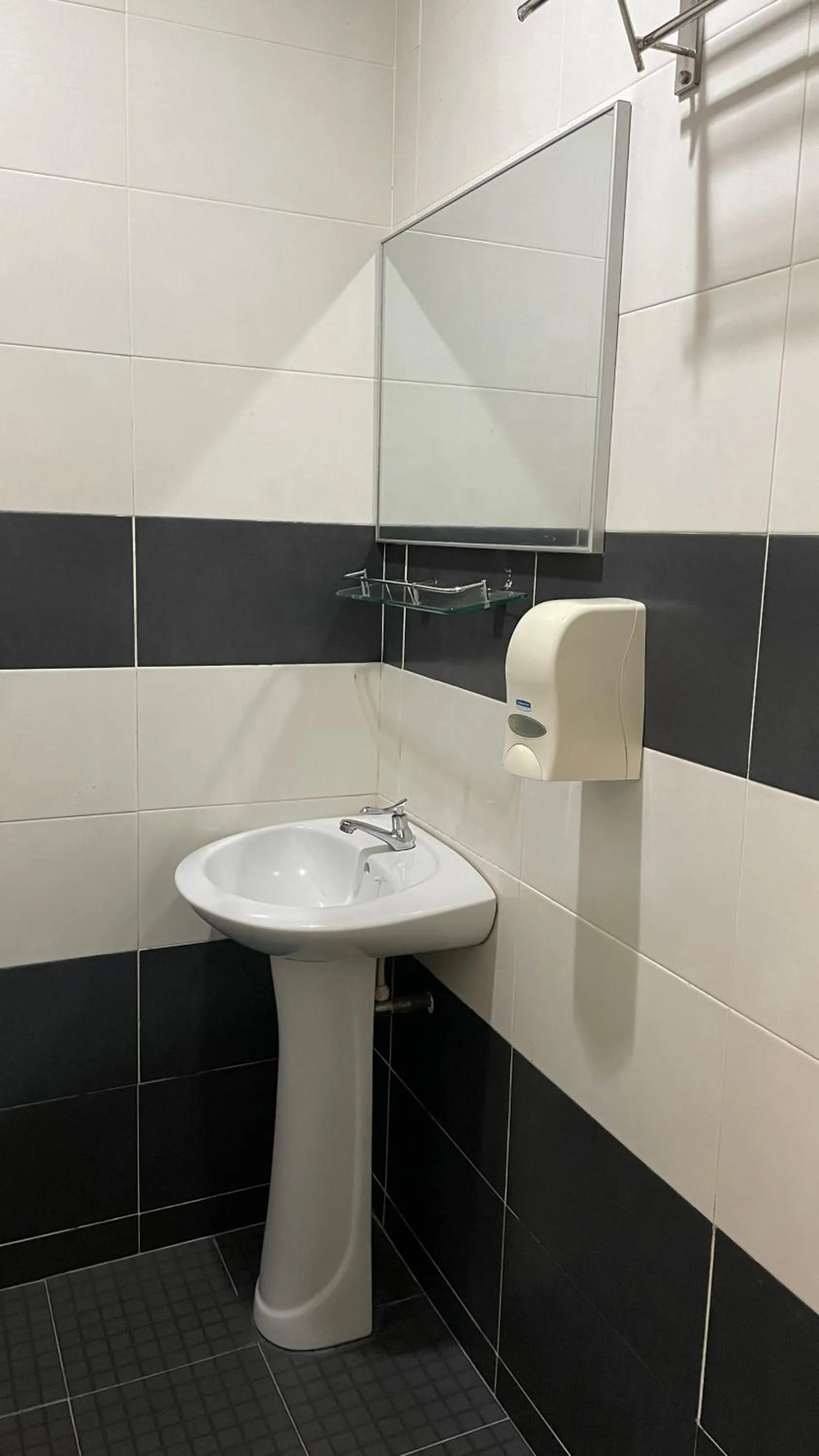 Bathroom in GOPENG INN