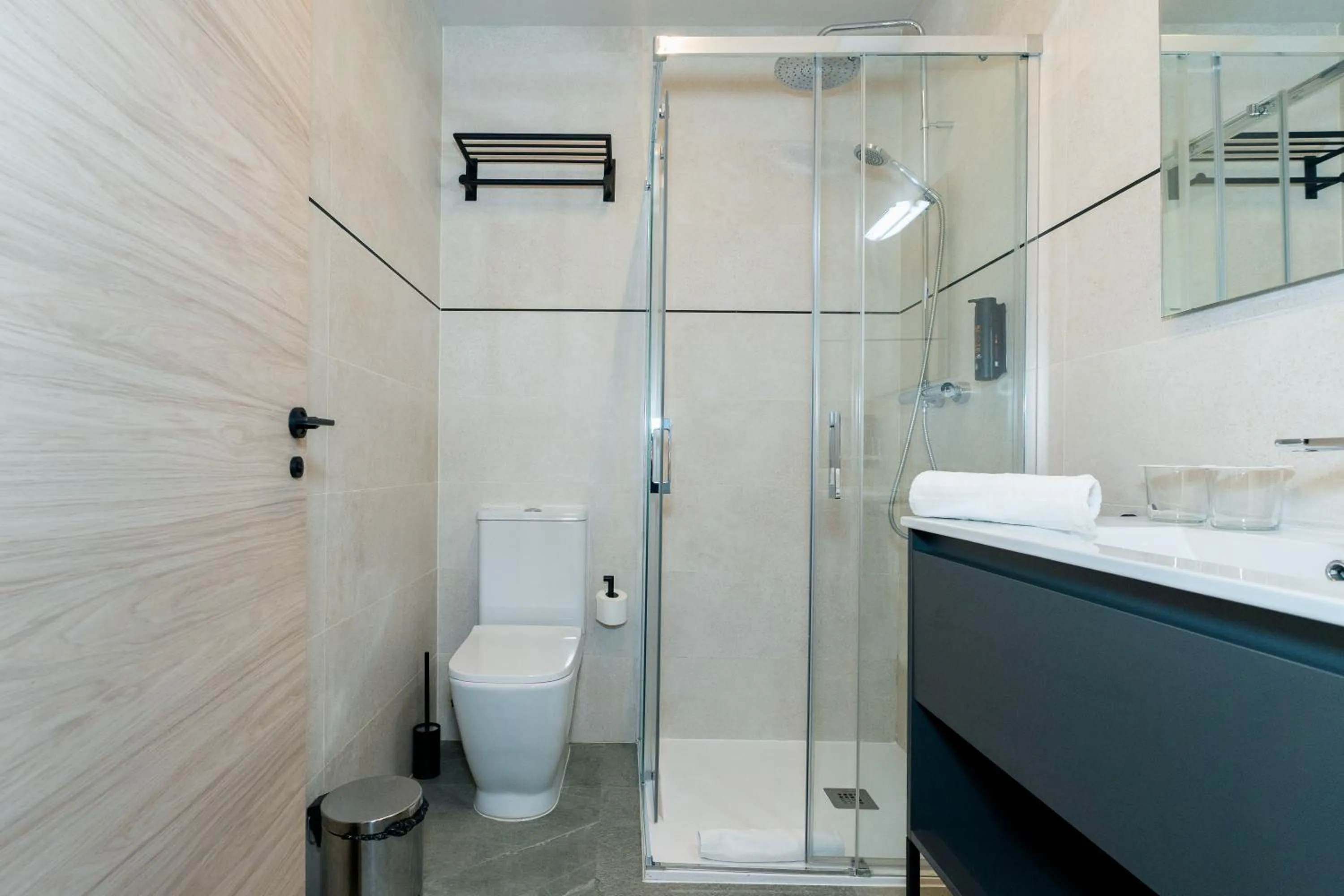 Shower in Dorm4You Arena 2