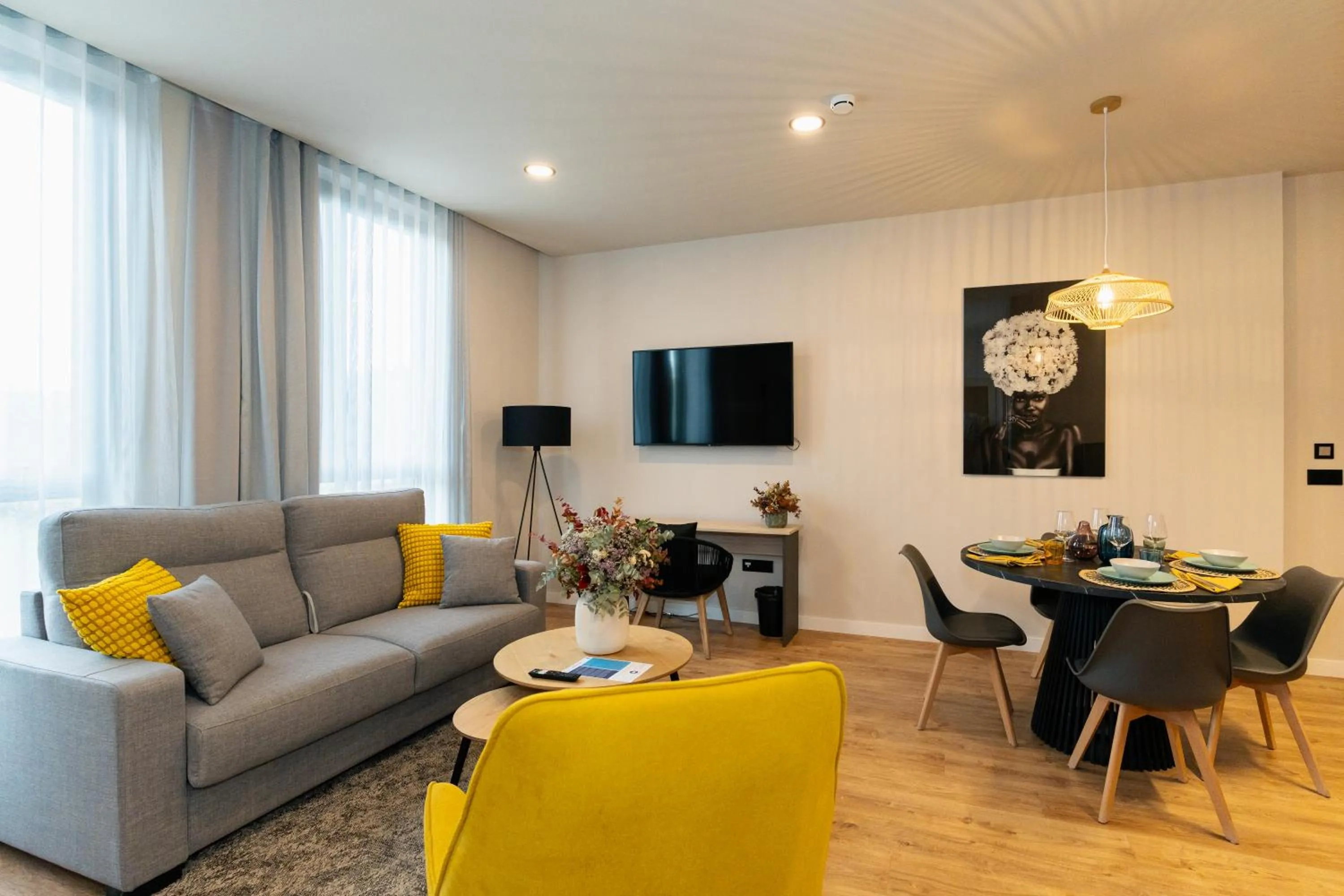 Communal lounge/ TV room in Dorm4You Arena 2