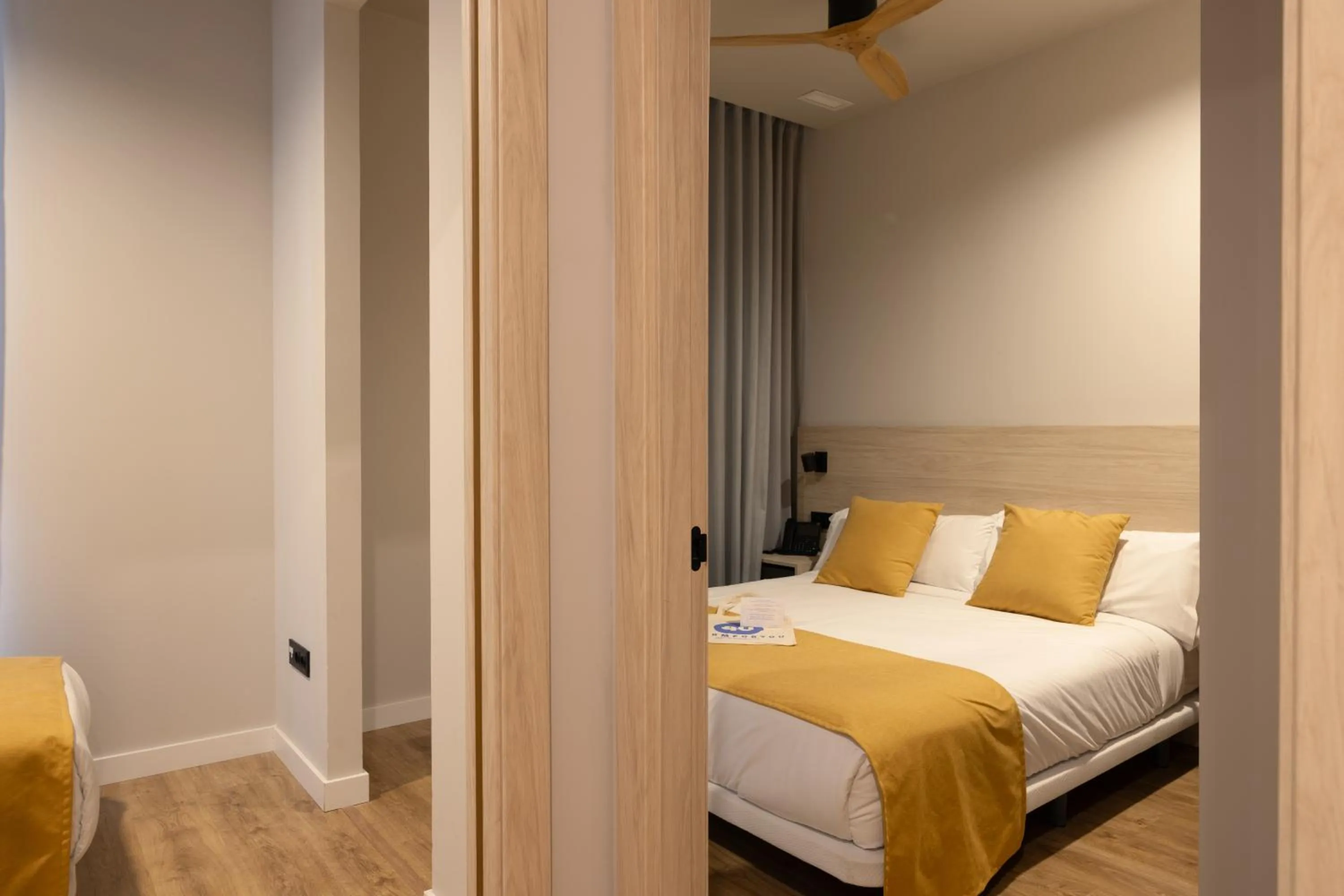 Bedroom, Bed in Dorm4You Arena 2