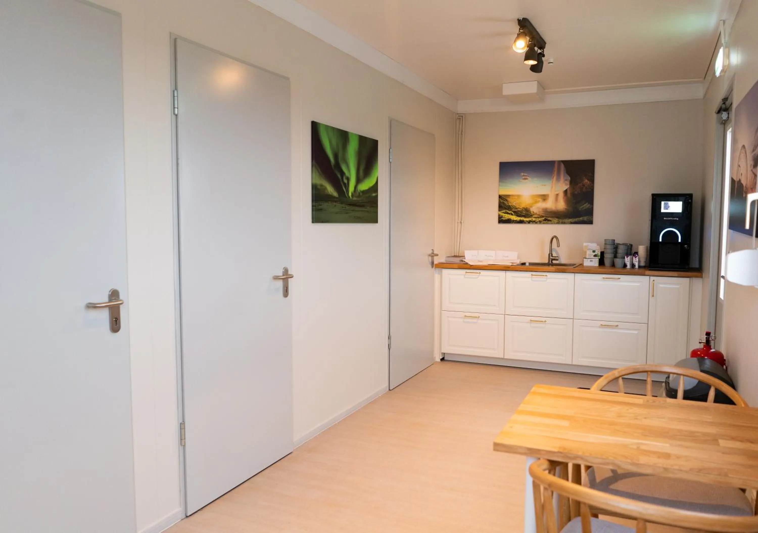 Dining area in Aurora Igloo South