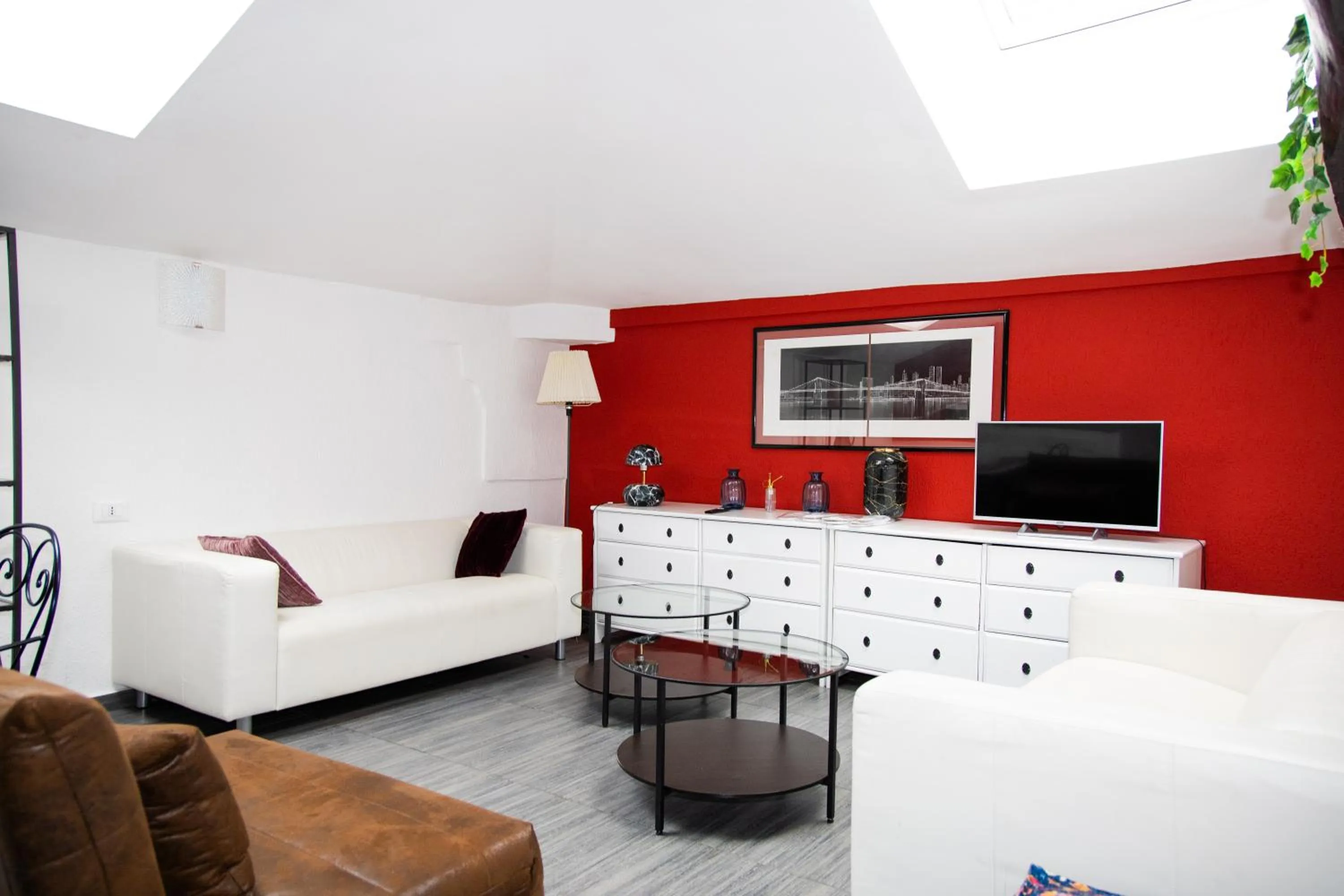 Communal lounge/ TV room in Hosting Dreams Attics - Duomo