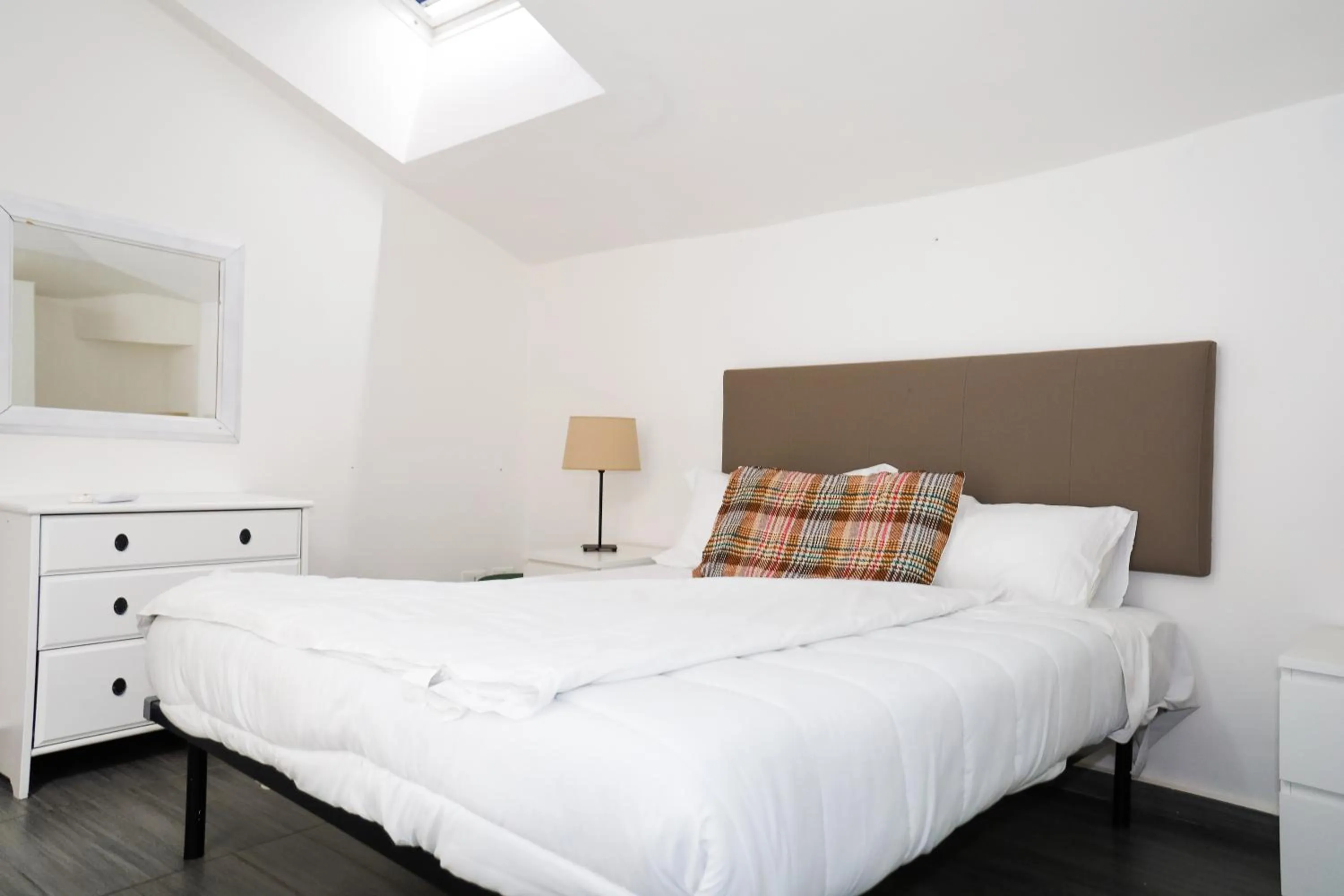 Bed in Hosting Dreams Attics - Duomo