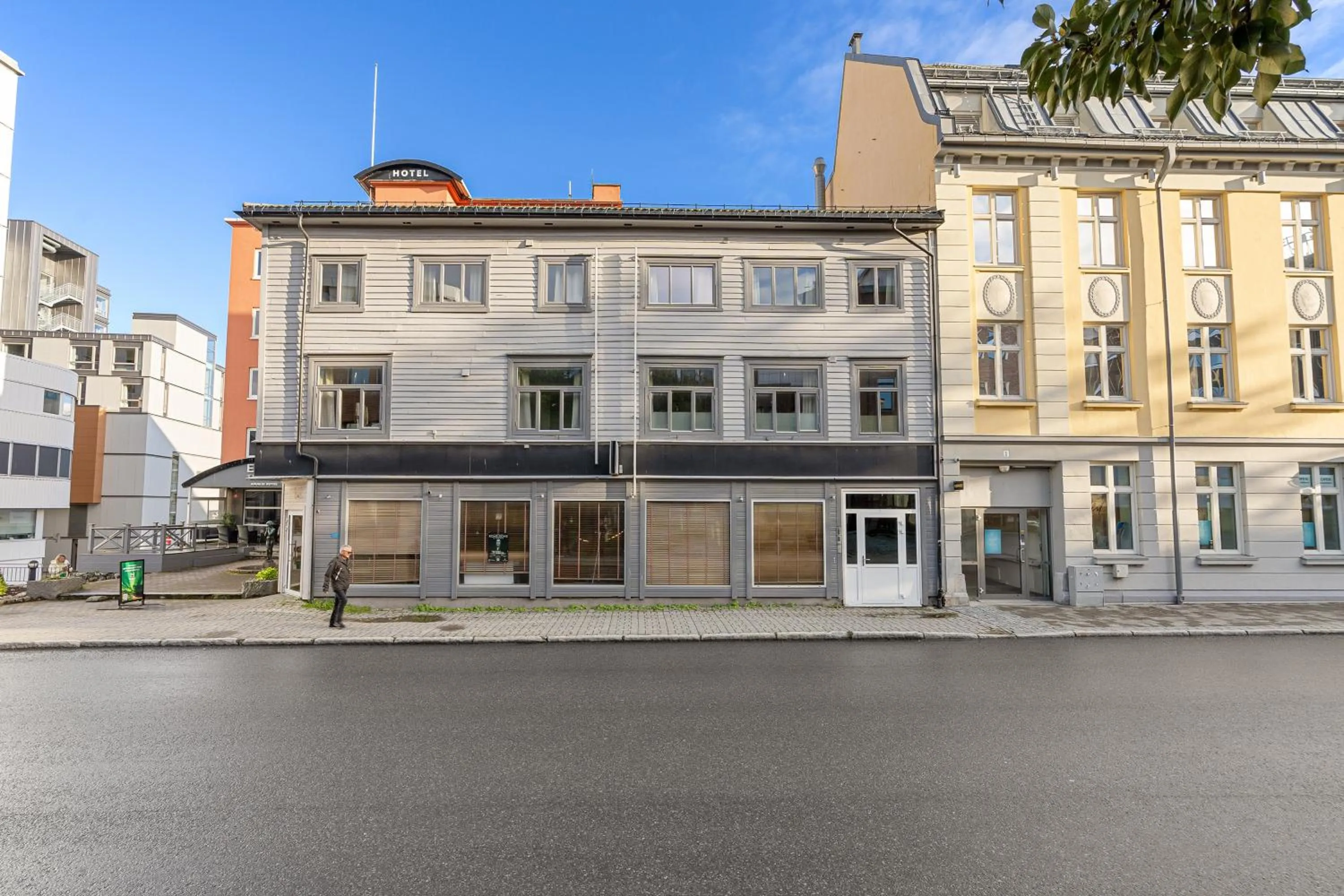 Facade/entrance in Enter Amalie Apartment Hotel