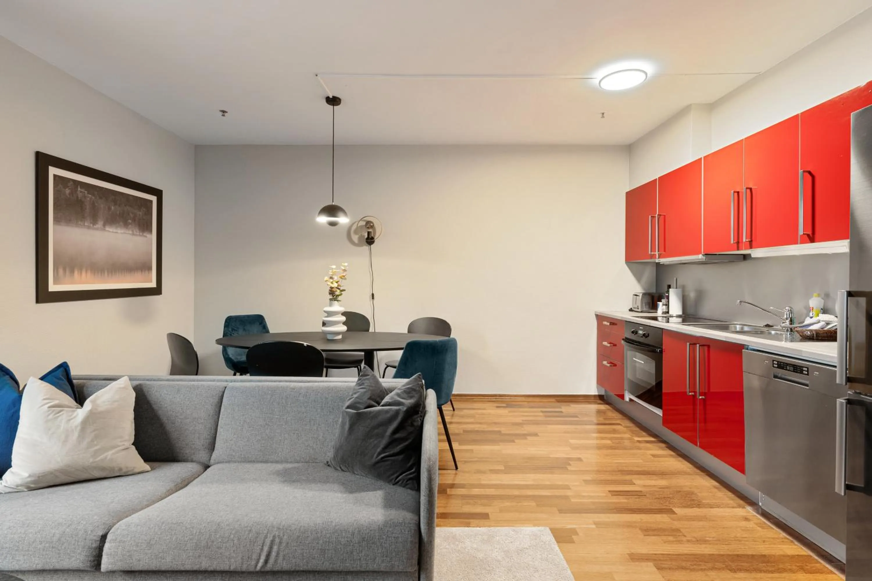 Kitchen or kitchenette in Enter Amalie Apartment Hotel