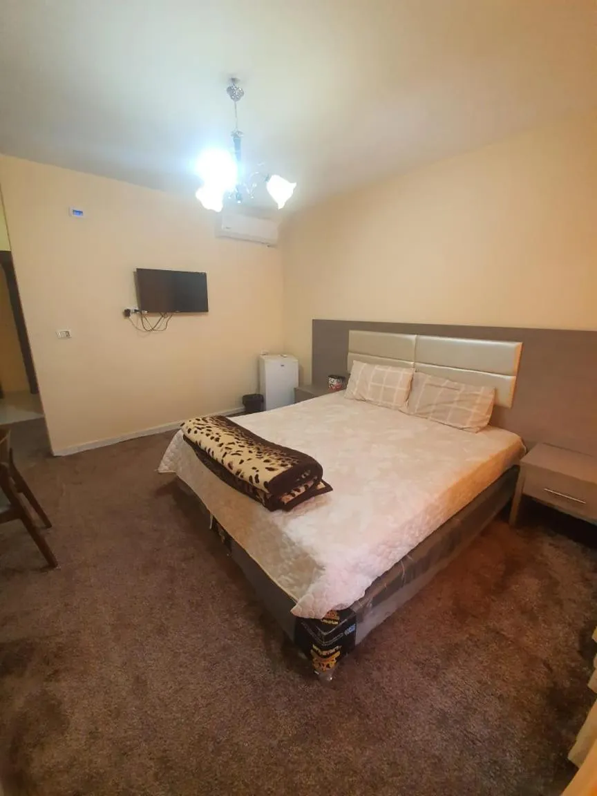 Bed in Alfares Hotel