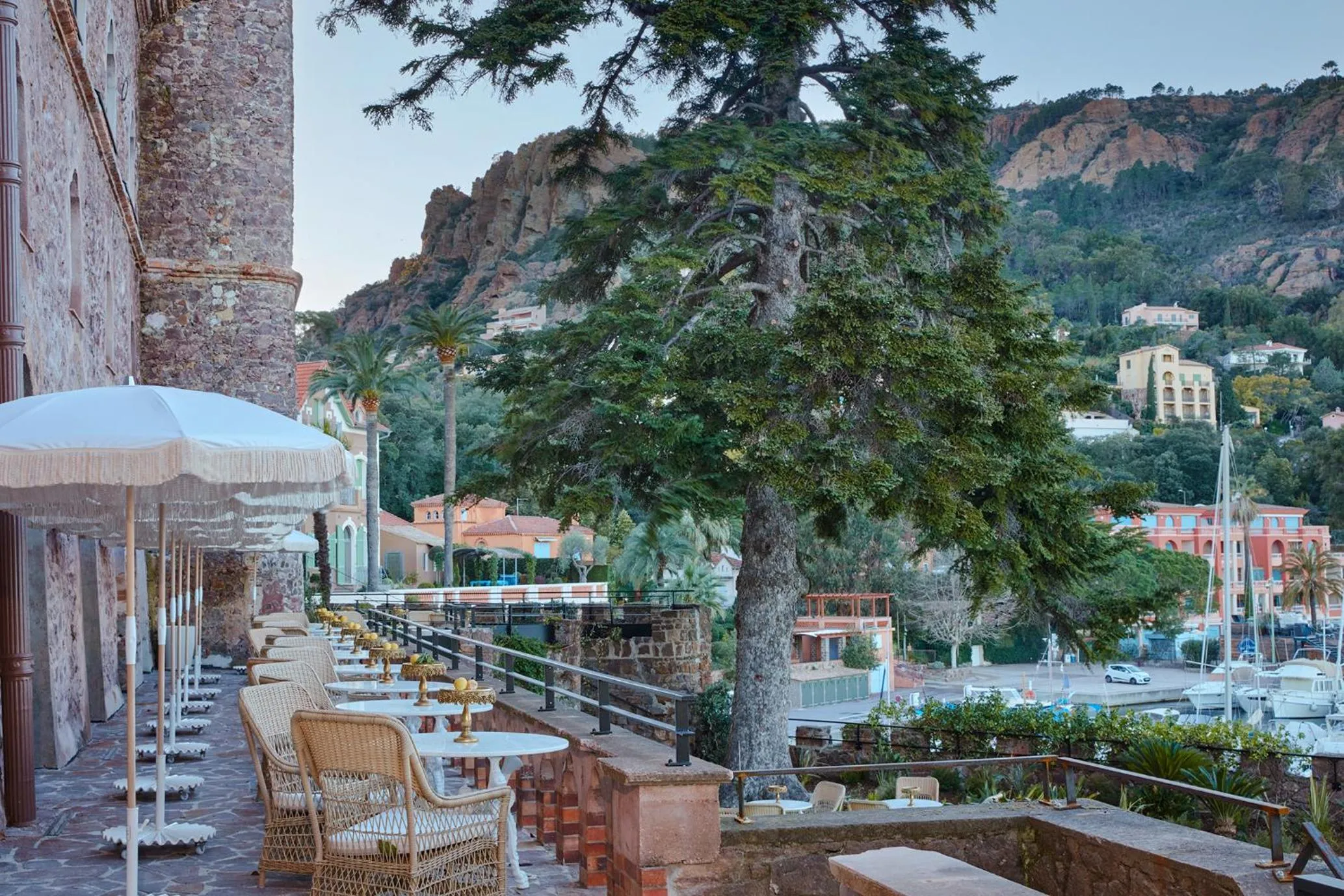 Property building in Château de Théoule