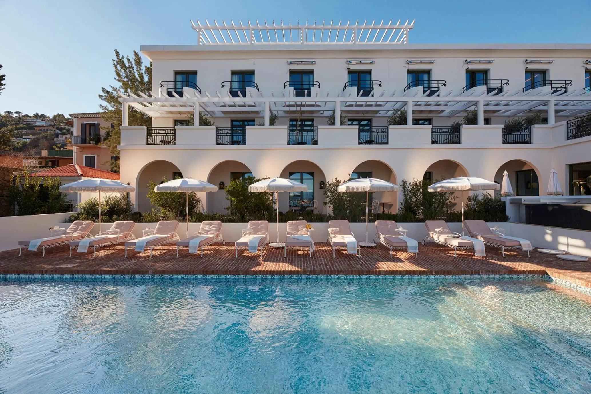 Restaurant/places to eat in Château de Théoule