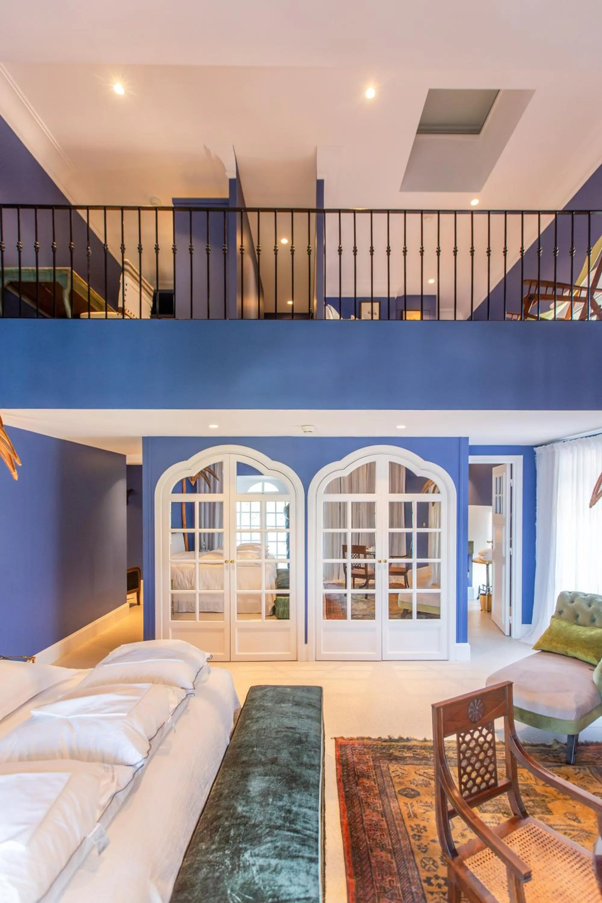 Night, Bed in Château de Théoule