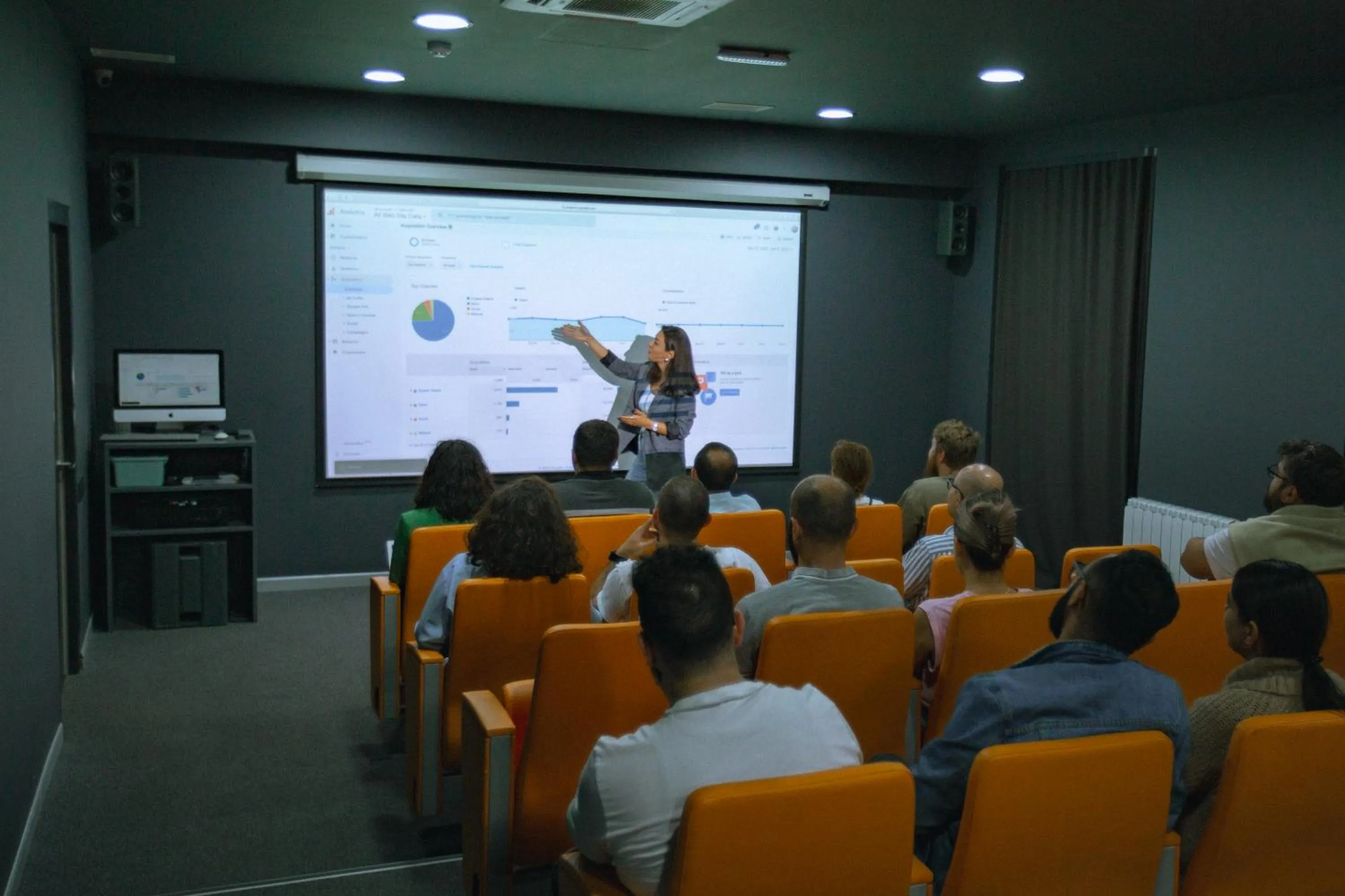 TV and multimedia in 11+1 by TUMO