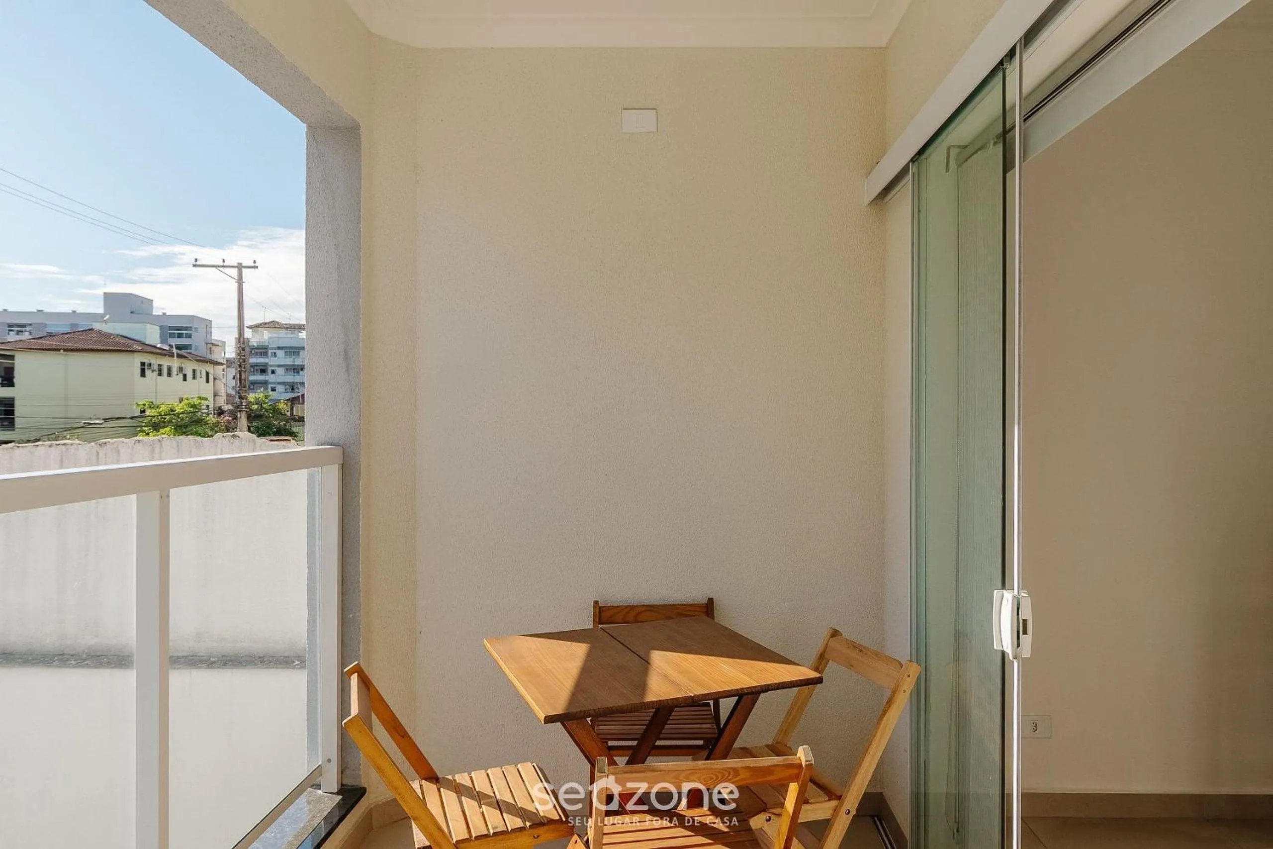 Balcony/Terrace in RJI - Apartamentos próximos da praia de Itaguá