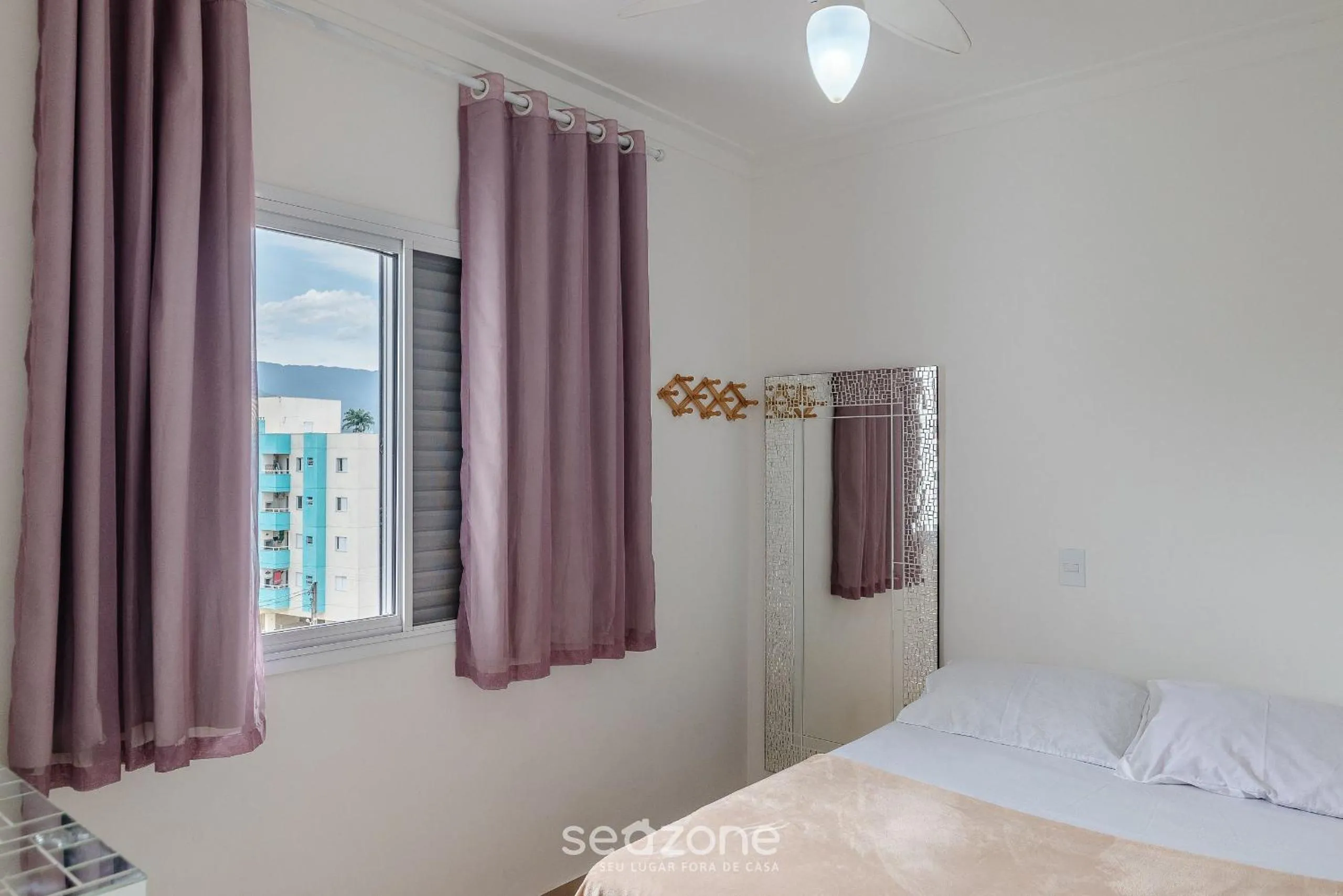 Bedroom, Bed in RJI - Apartamentos próximos da praia de Itaguá