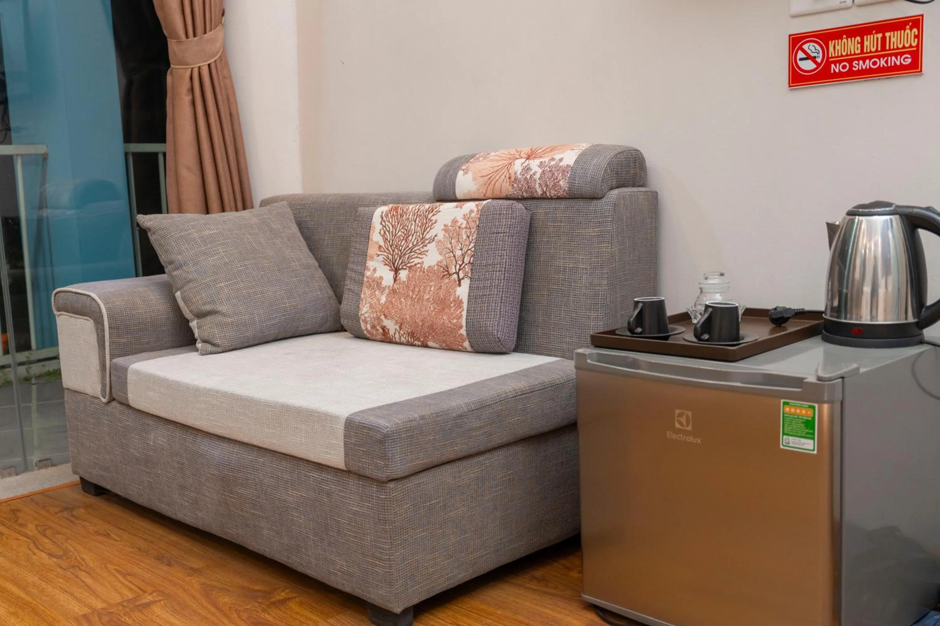 Seating area in Biển Đông COMPLEX