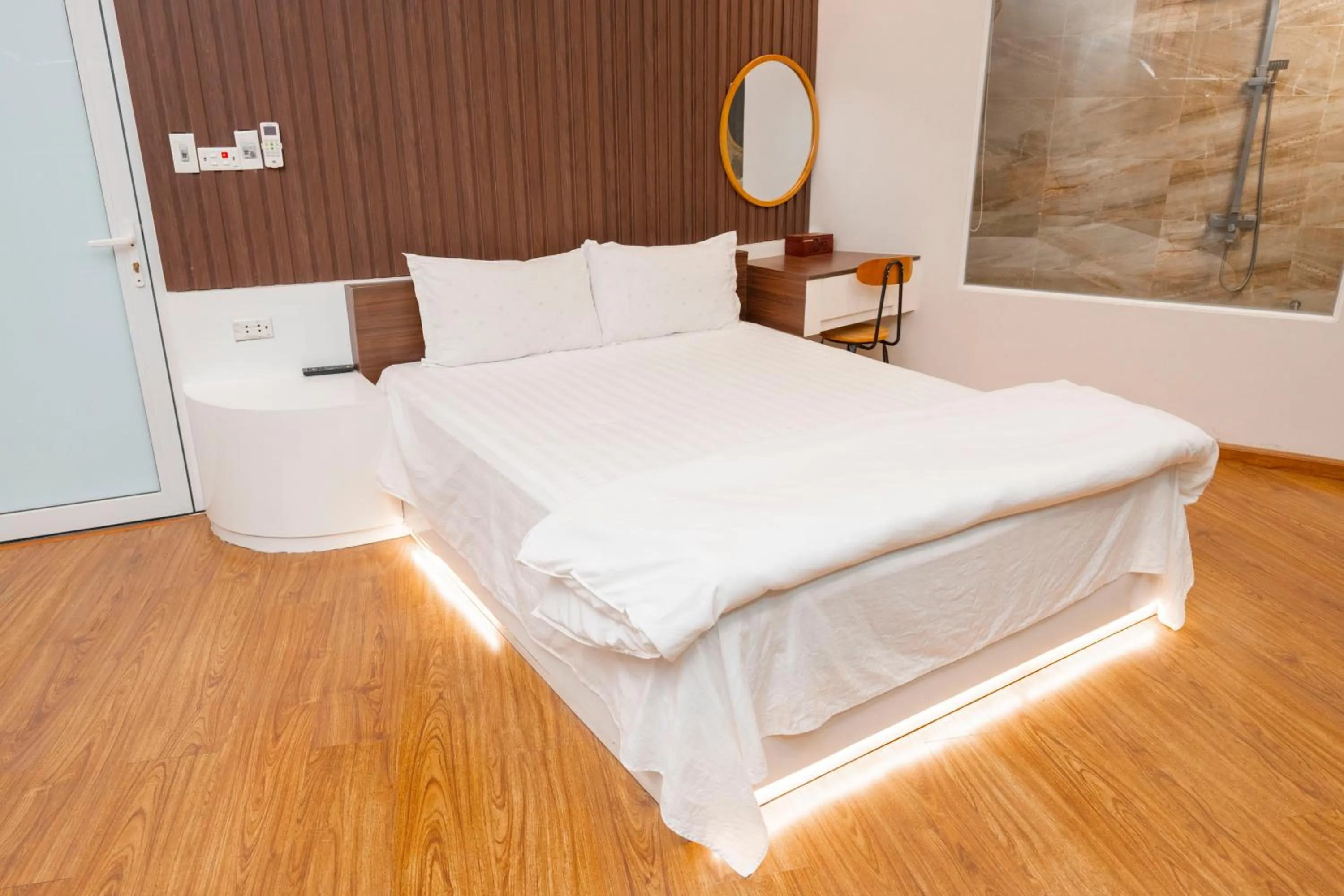 Bedroom, Bed in Biển Đông COMPLEX