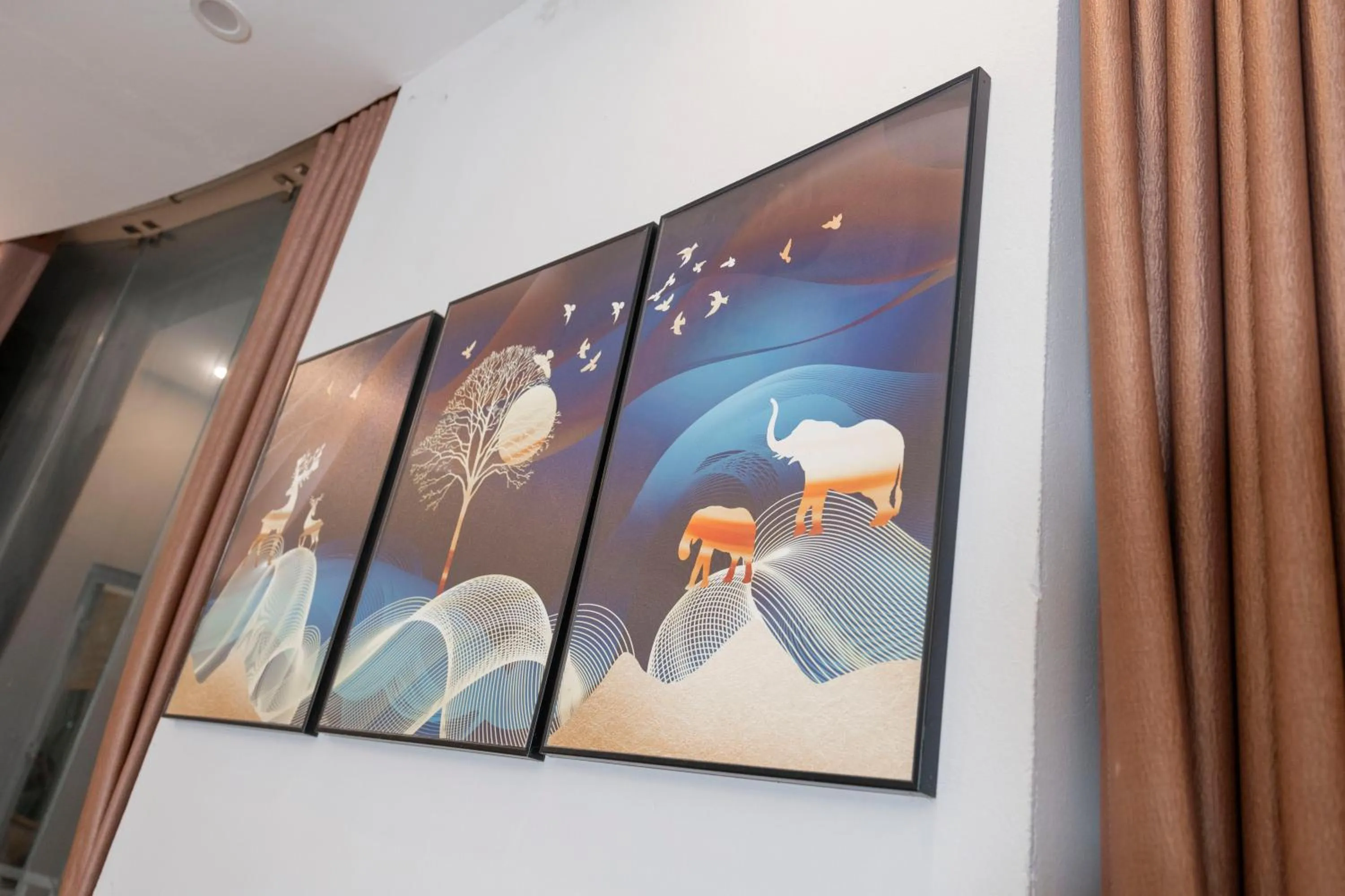 Photo of the whole room in Biển Đông COMPLEX