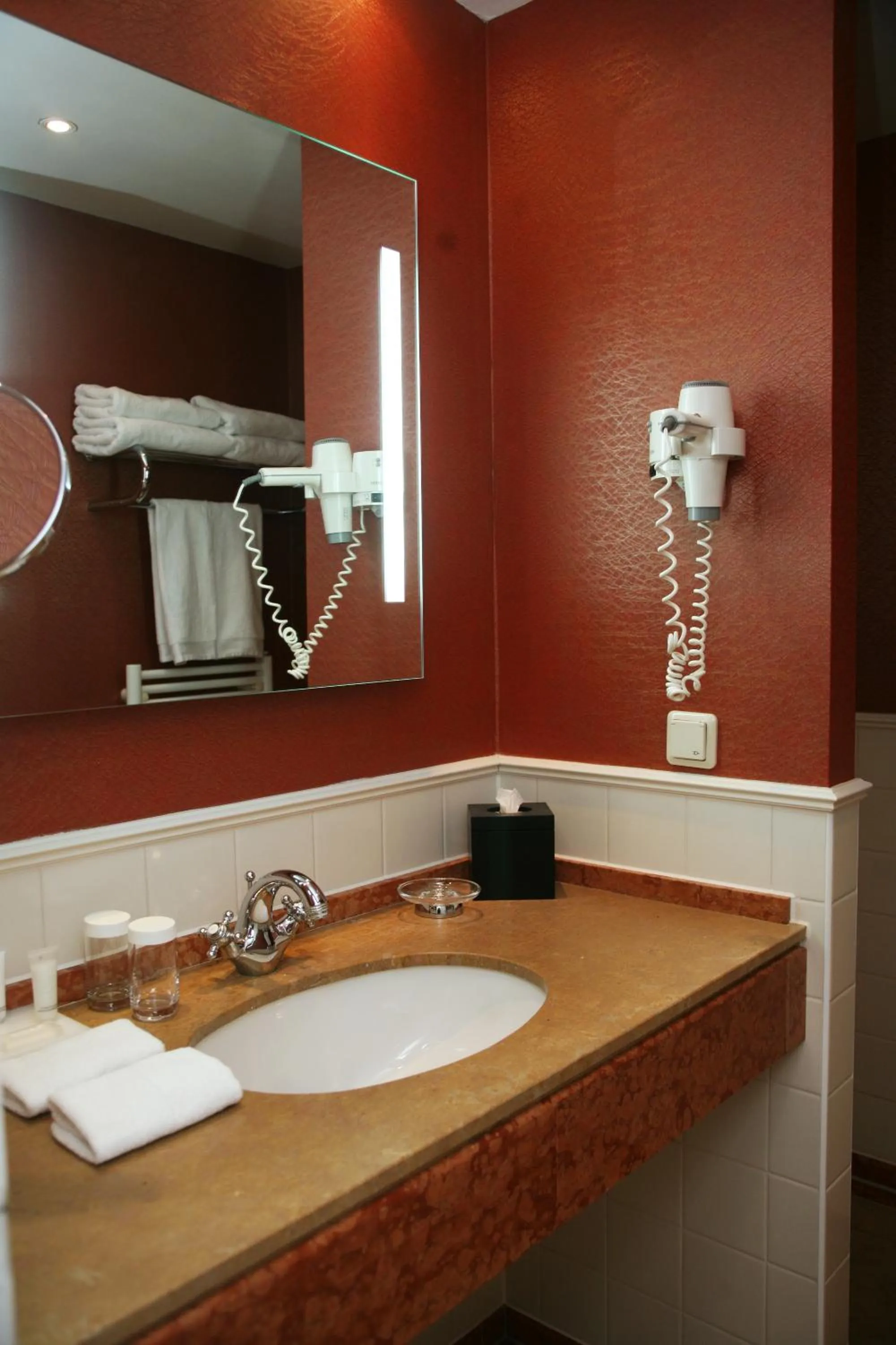 Bathroom in Landgoed Duin & Kruidberg