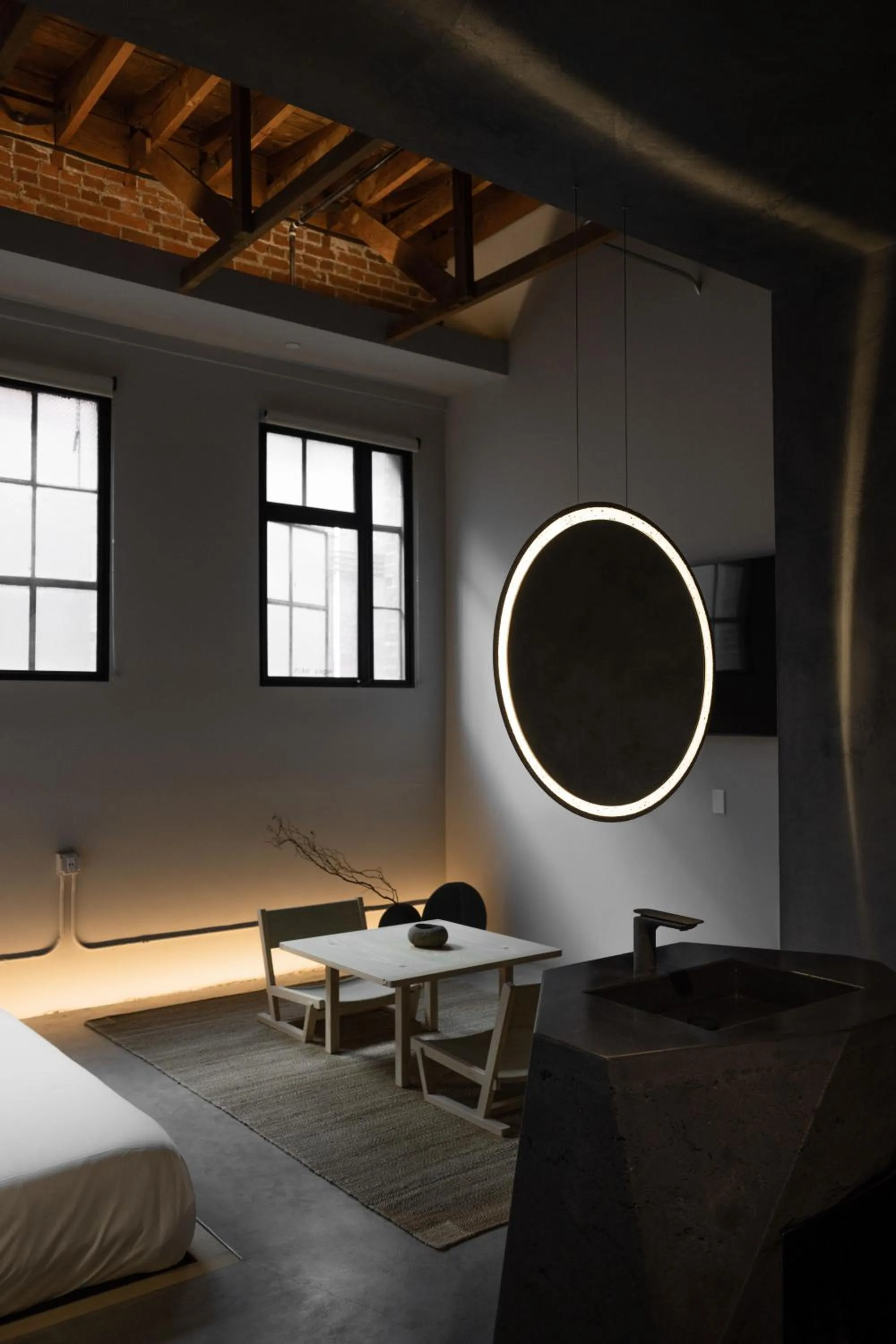 Seating area in kodō hotel - Heart of LA Arts District