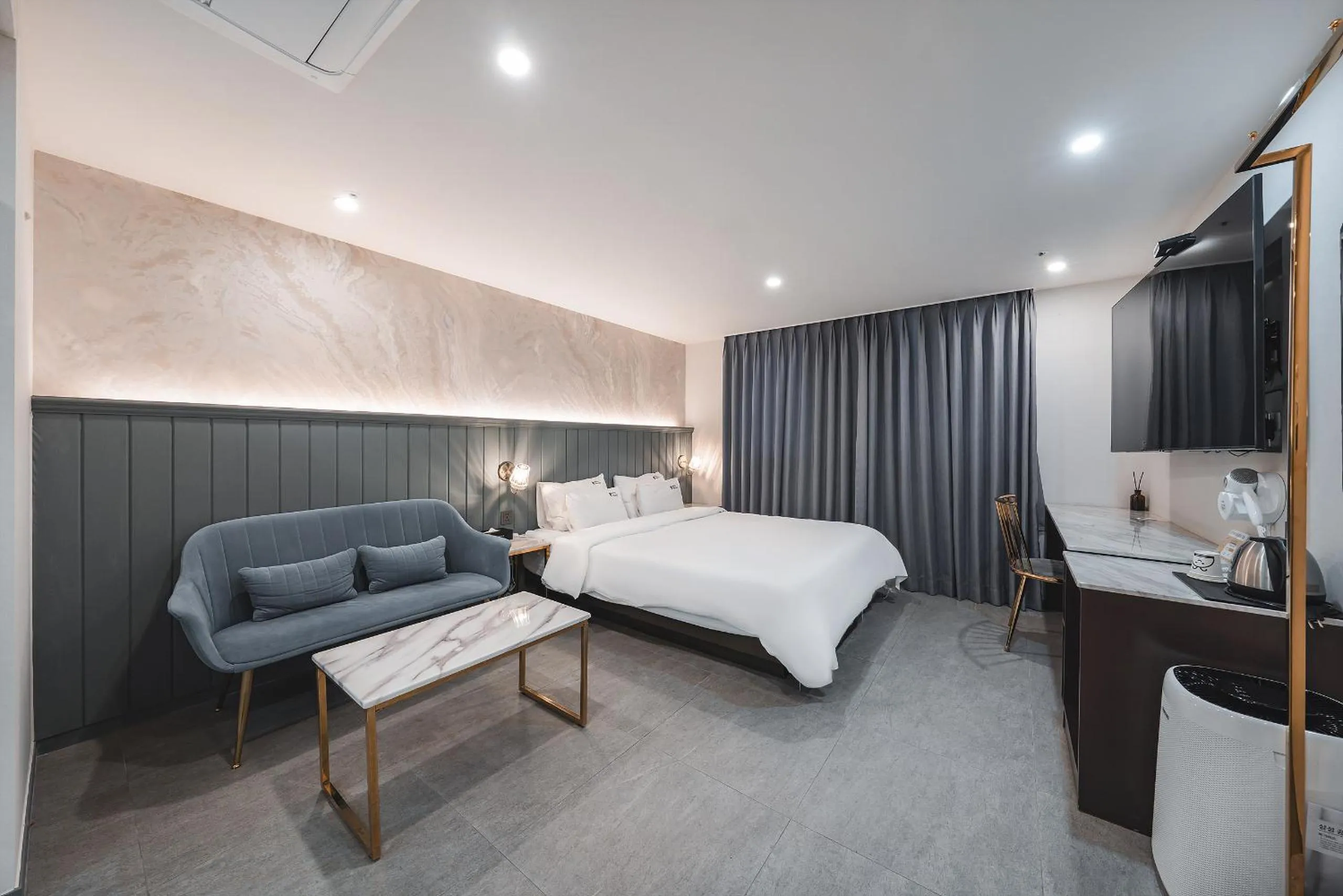 Bed in Hotel Palace Gyeongju