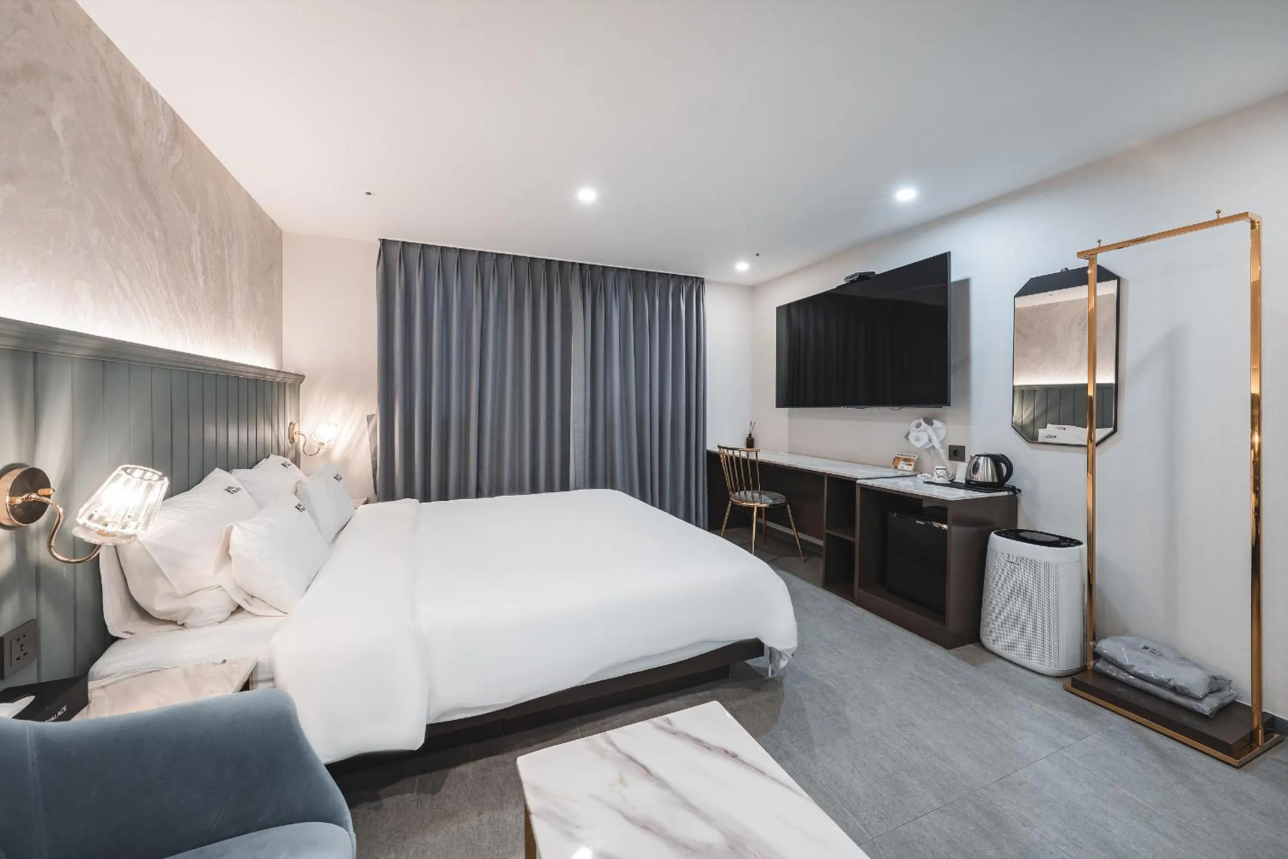 Bed in Hotel Palace Gyeongju