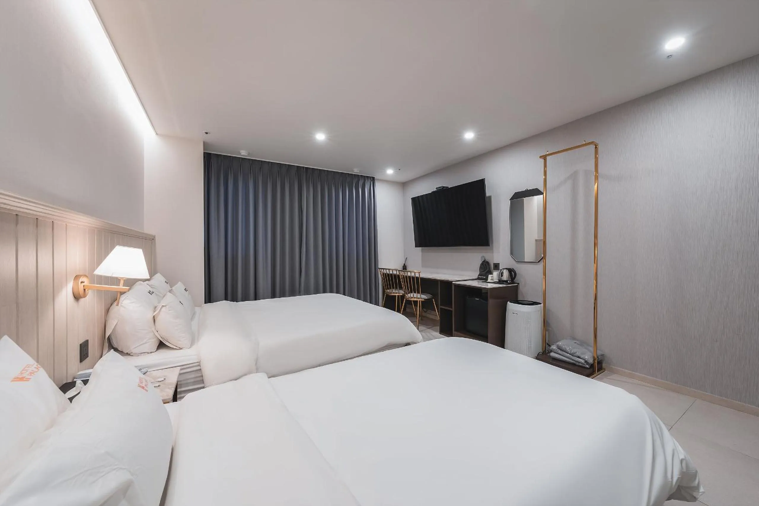 Bed in Hotel Palace Gyeongju