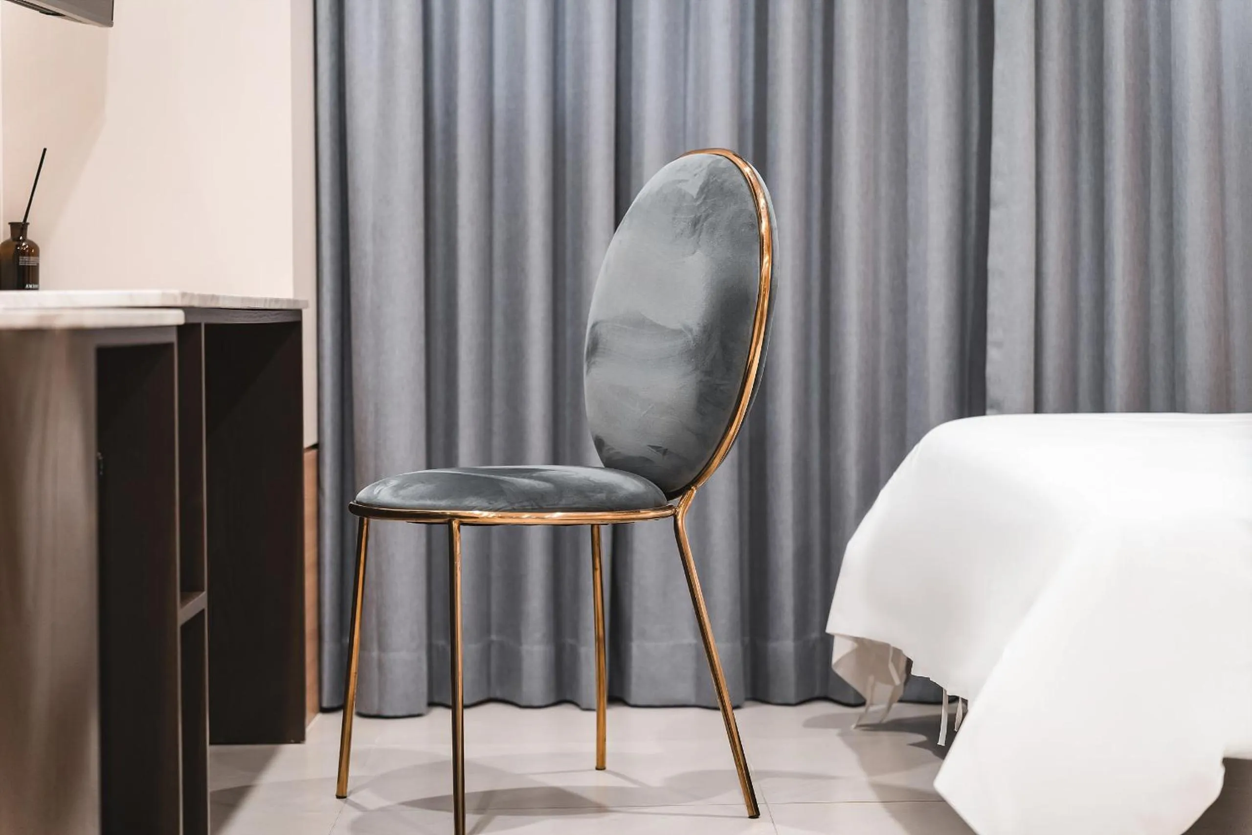 Seating area in Hotel Palace Gyeongju