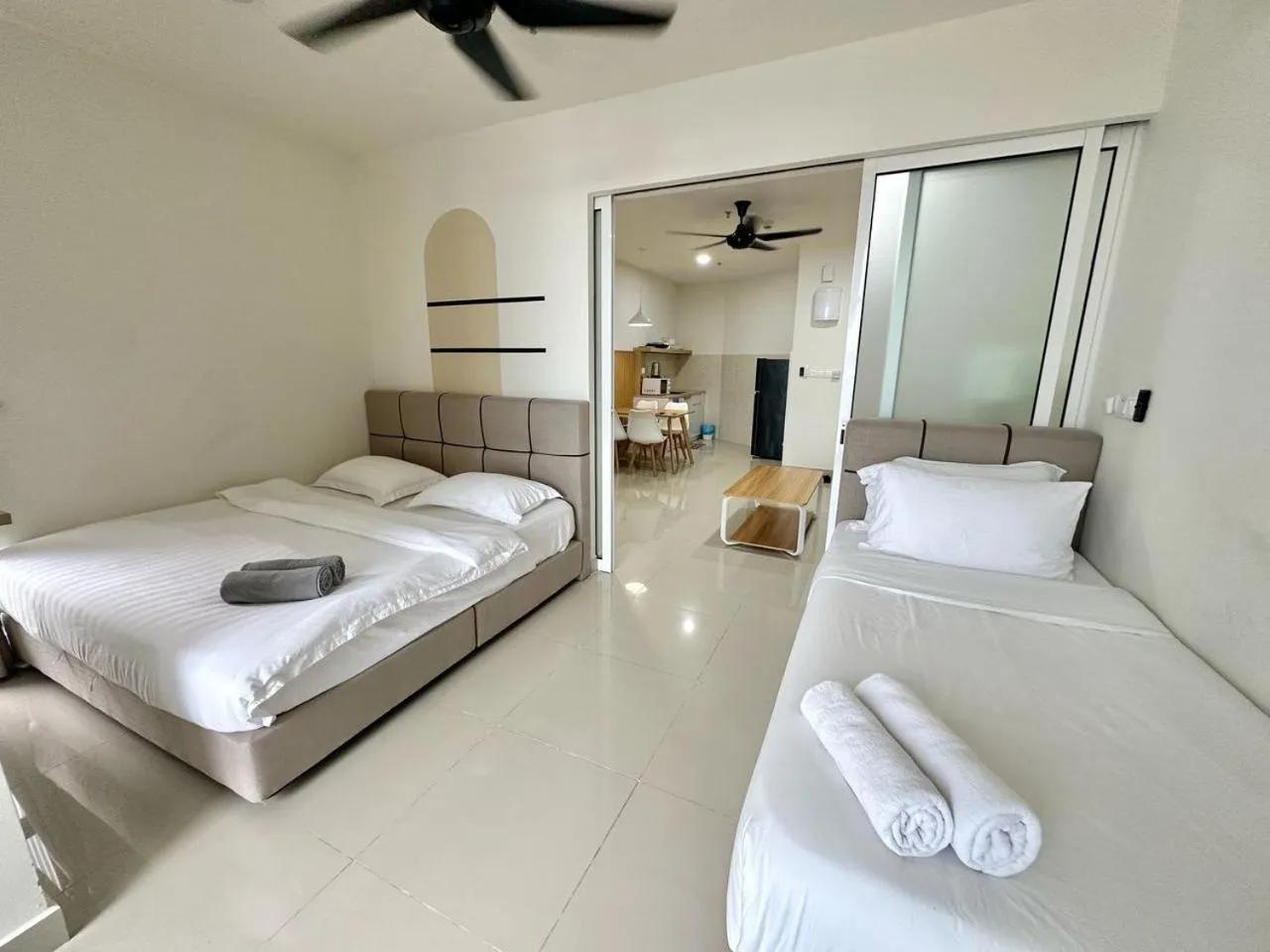 Bed in The Shore Kota Kinabalu City Centre by LW Suites