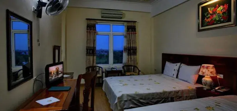 Standard Triple Room in Yen Nhi Hotel Ninh Binh Standard Triple Room in Yen Nhi Hotel Ninh Binh