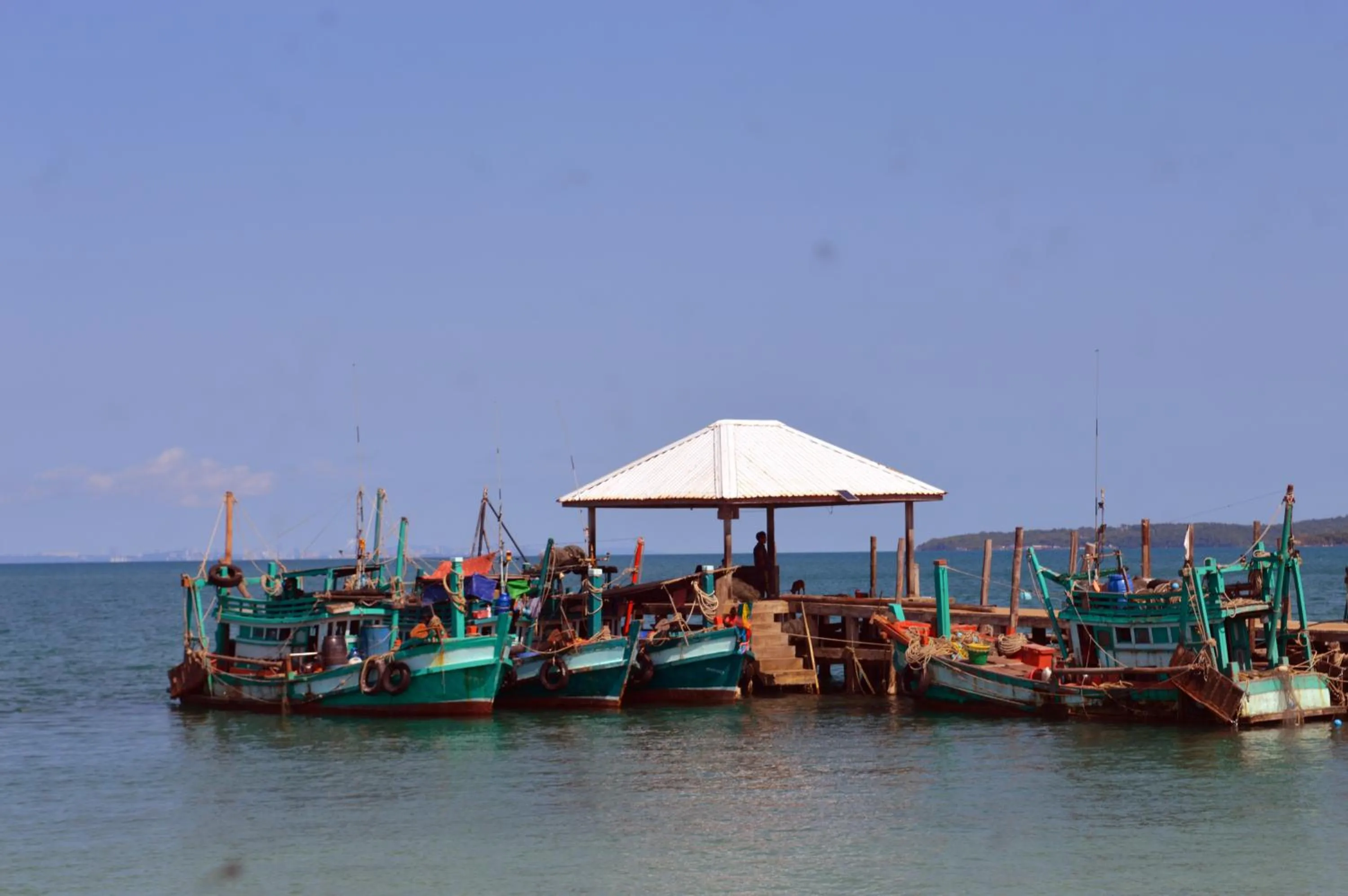 Fishing in Salacia's Suite