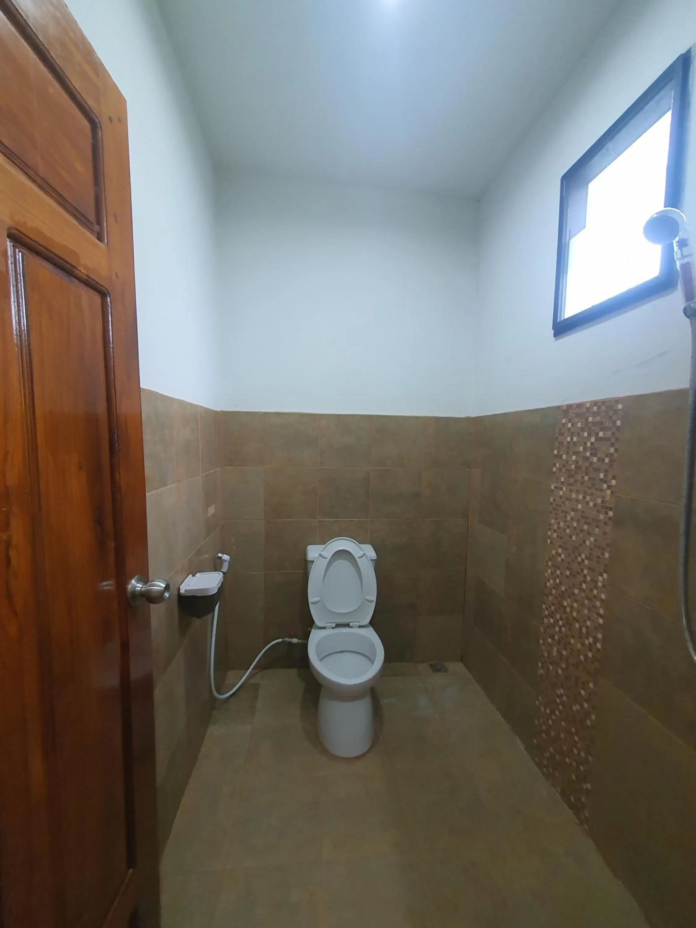 Toilet in Pai happyvillage_yeon