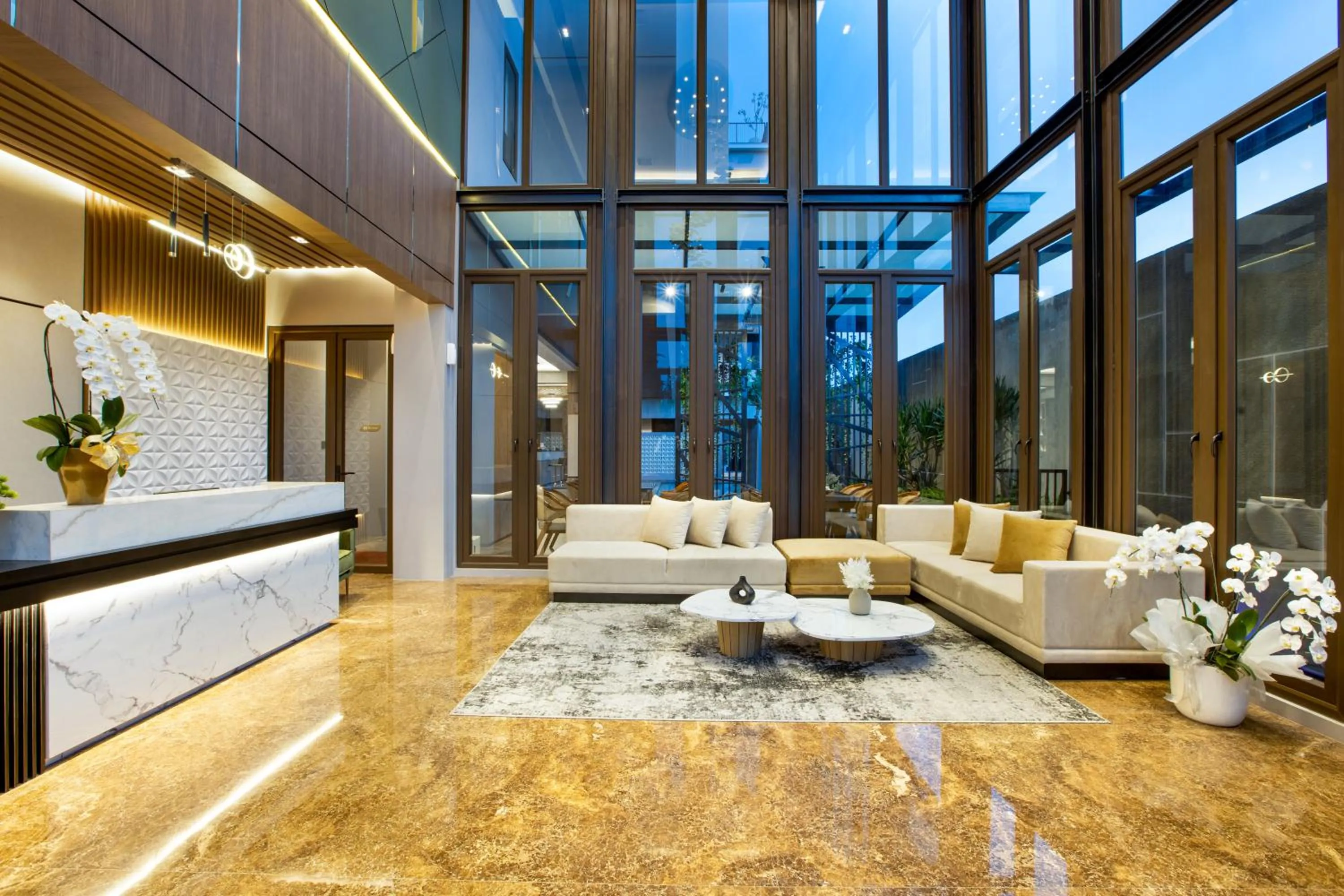 Living room in Kinaralana Hotel Yogyakarta