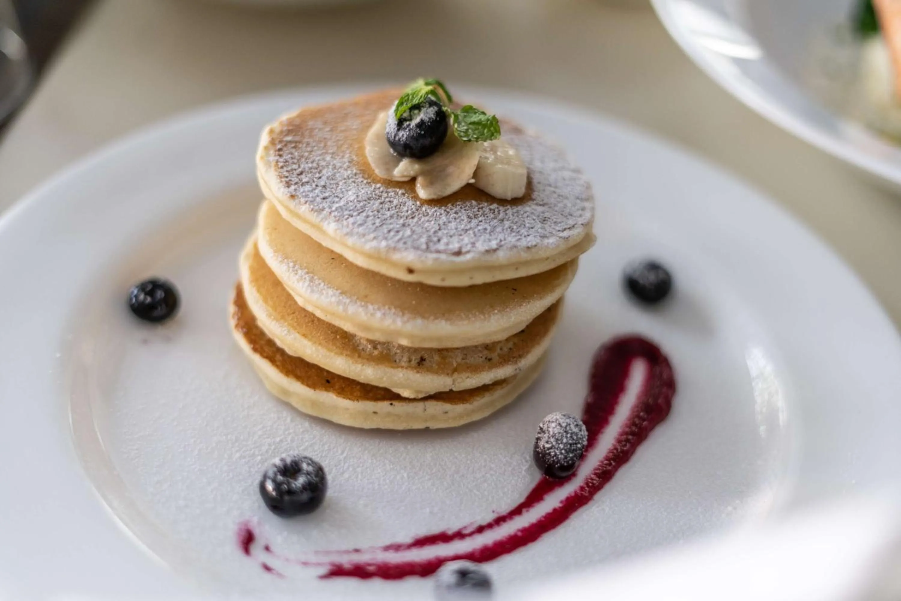 Restaurant/places to eat in Radisson Collection Hotel & Spa, Riverfront Srinagar