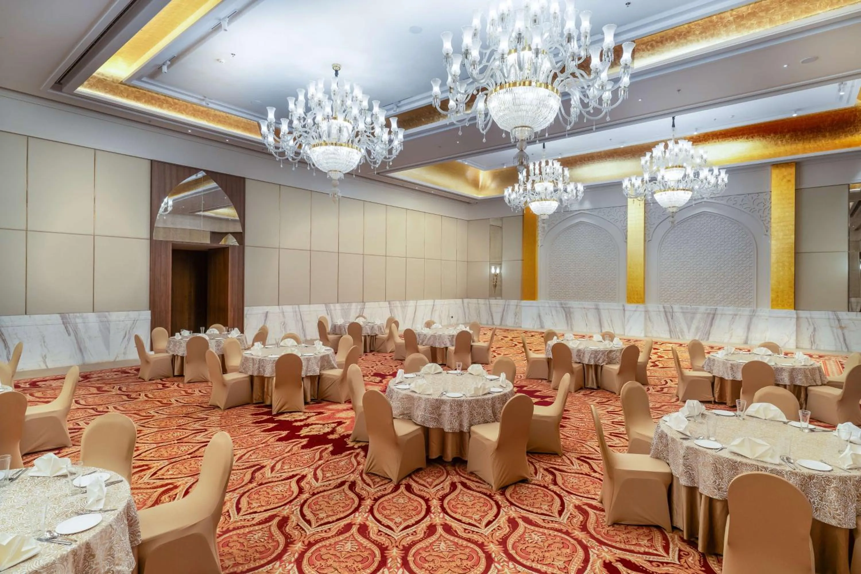 Banquet/Function facilities in Radisson Collection Hotel & Spa, Riverfront Srinagar