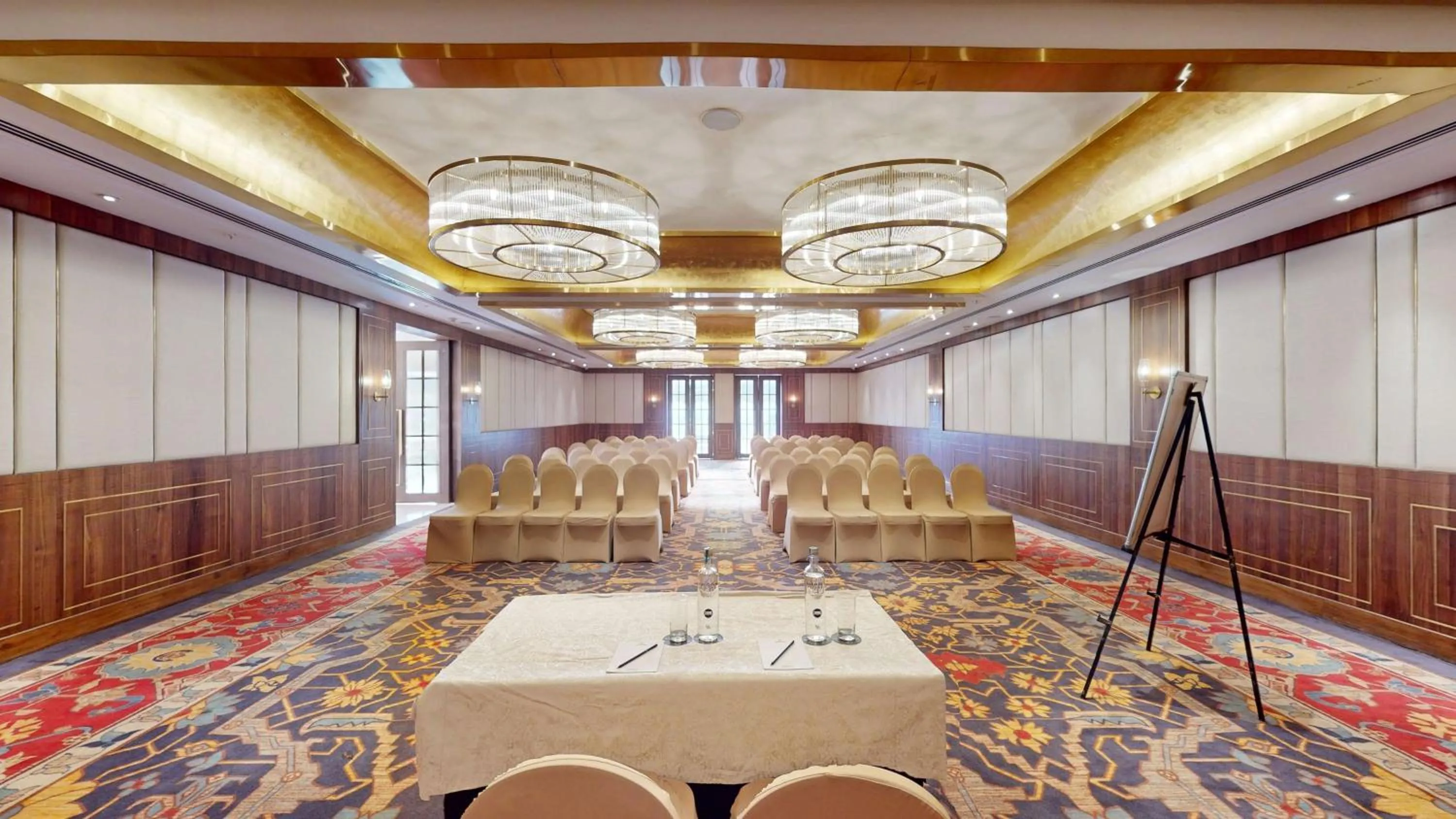 Meeting/conference room in Radisson Collection Hotel & Spa, Riverfront Srinagar