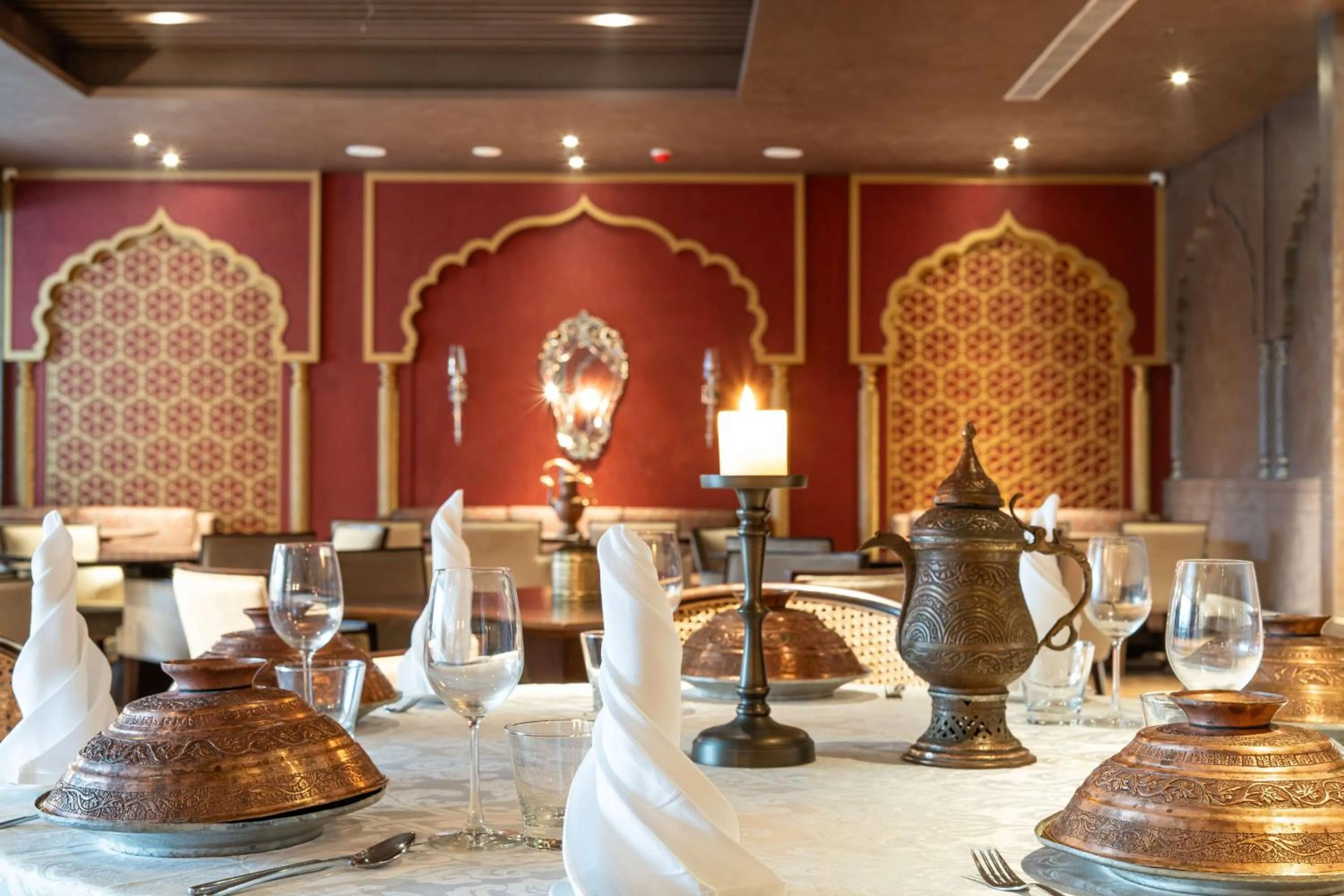 Restaurant/places to eat in Radisson Collection Hotel & Spa, Riverfront Srinagar