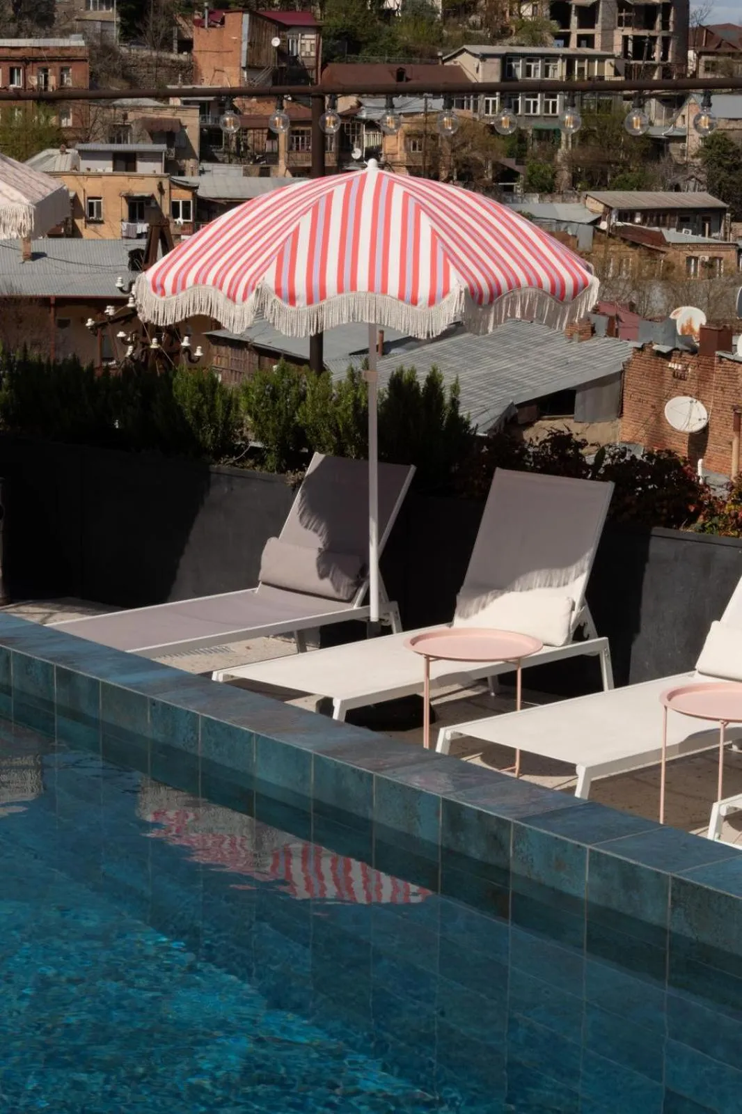 Property building in Margot Sololaki