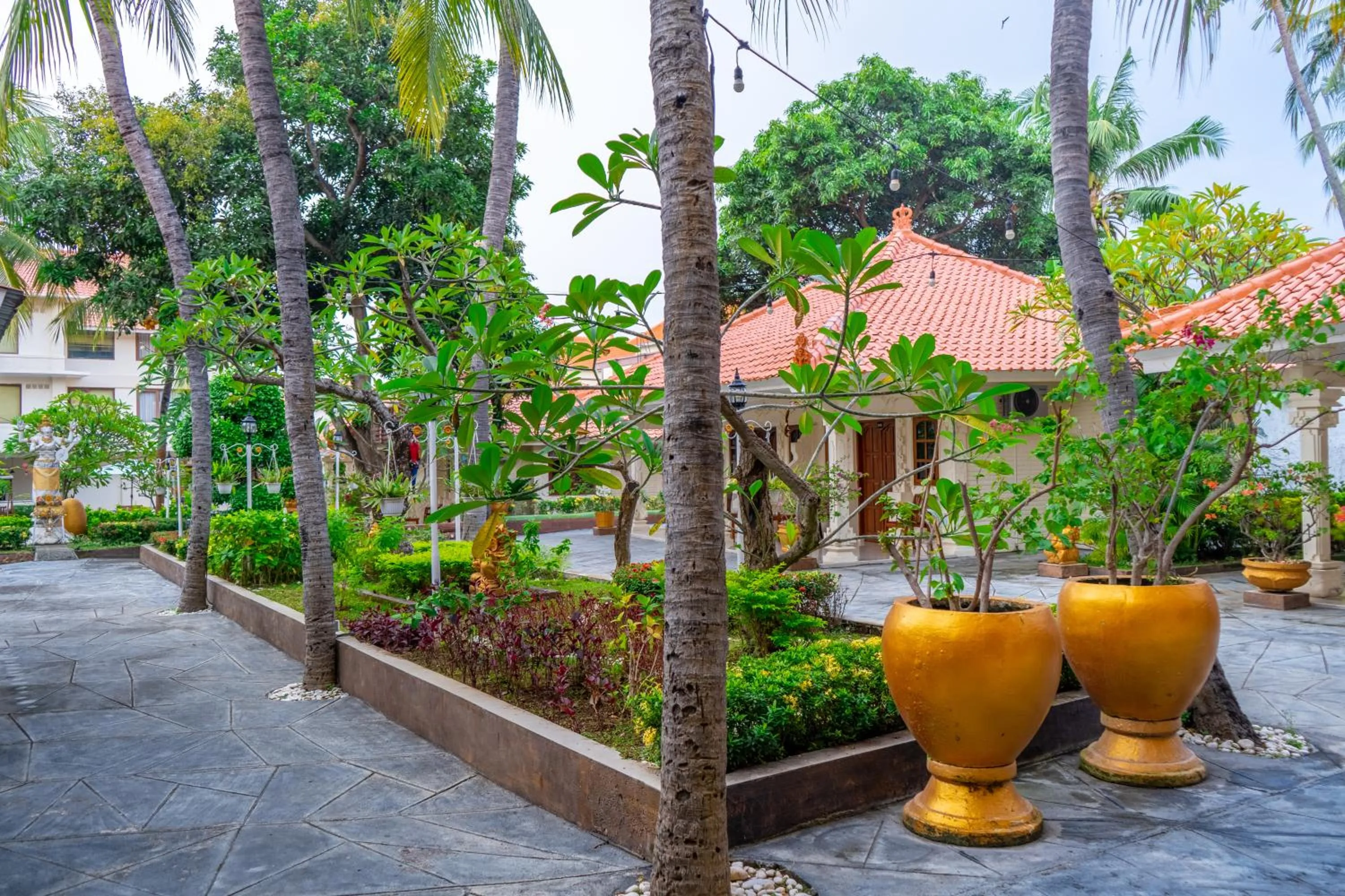 Area and facilities in Grand Melka Hotel