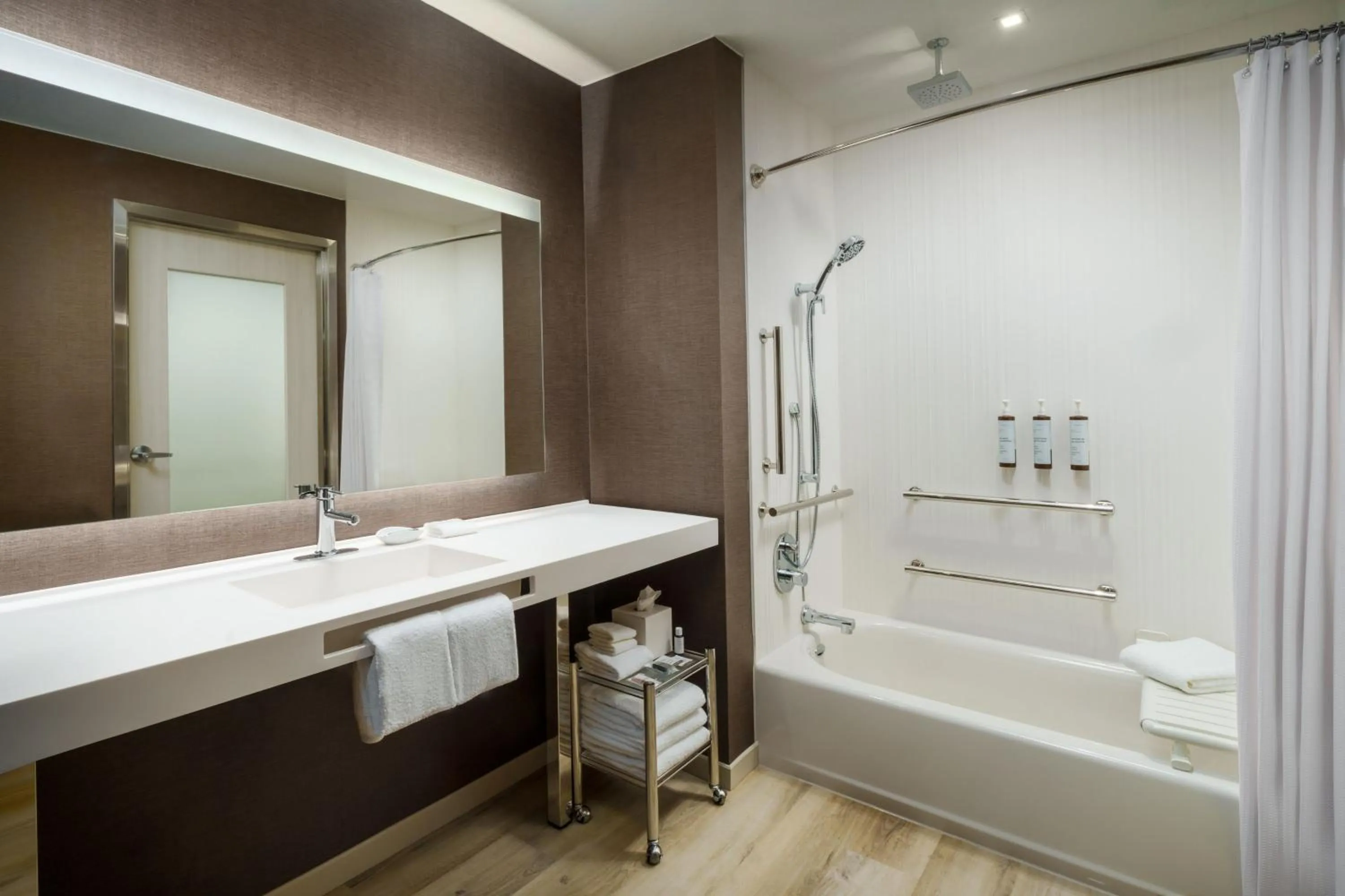 Bathroom in AC Hotel by Marriott Jacksonville St Johns Town Center