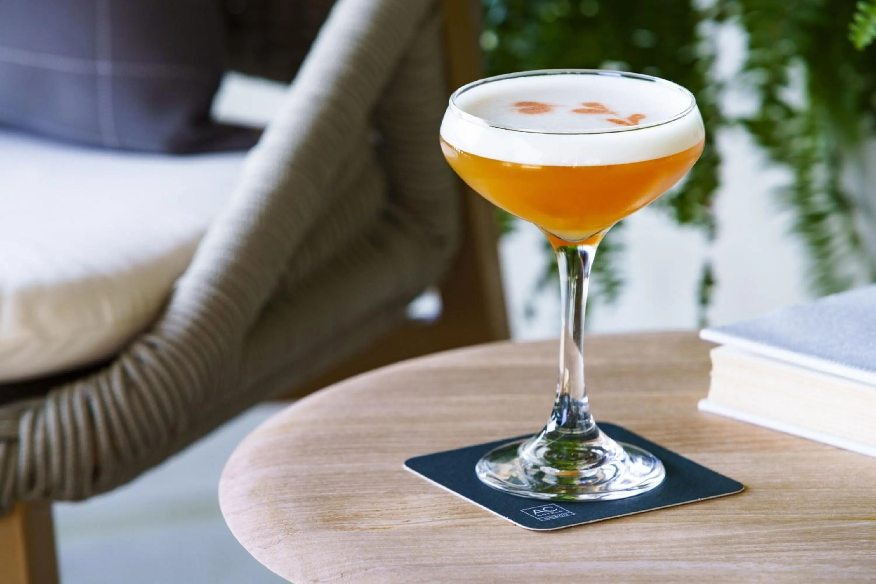 Restaurant/places to eat in AC Hotel by Marriott Jacksonville St Johns Town Center