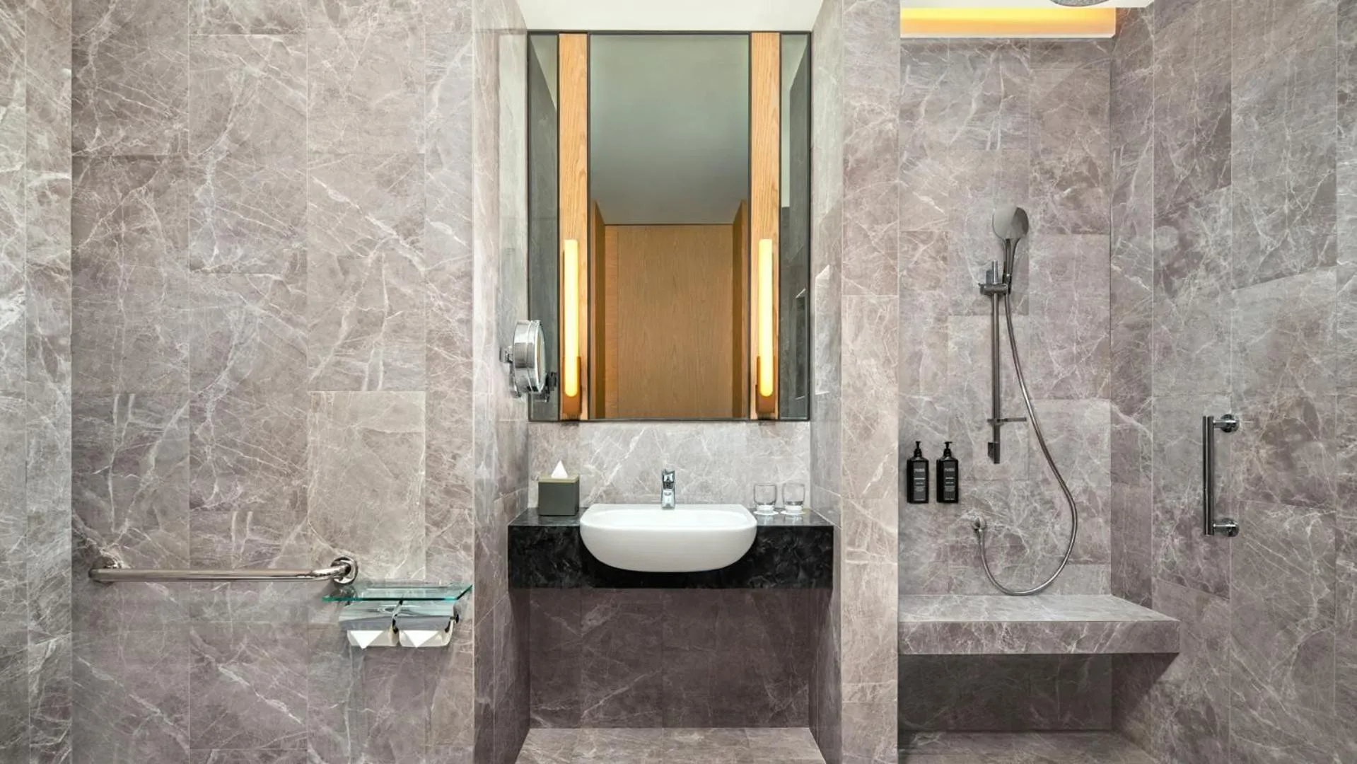 Toilet in Sheraton Kuching Hotel